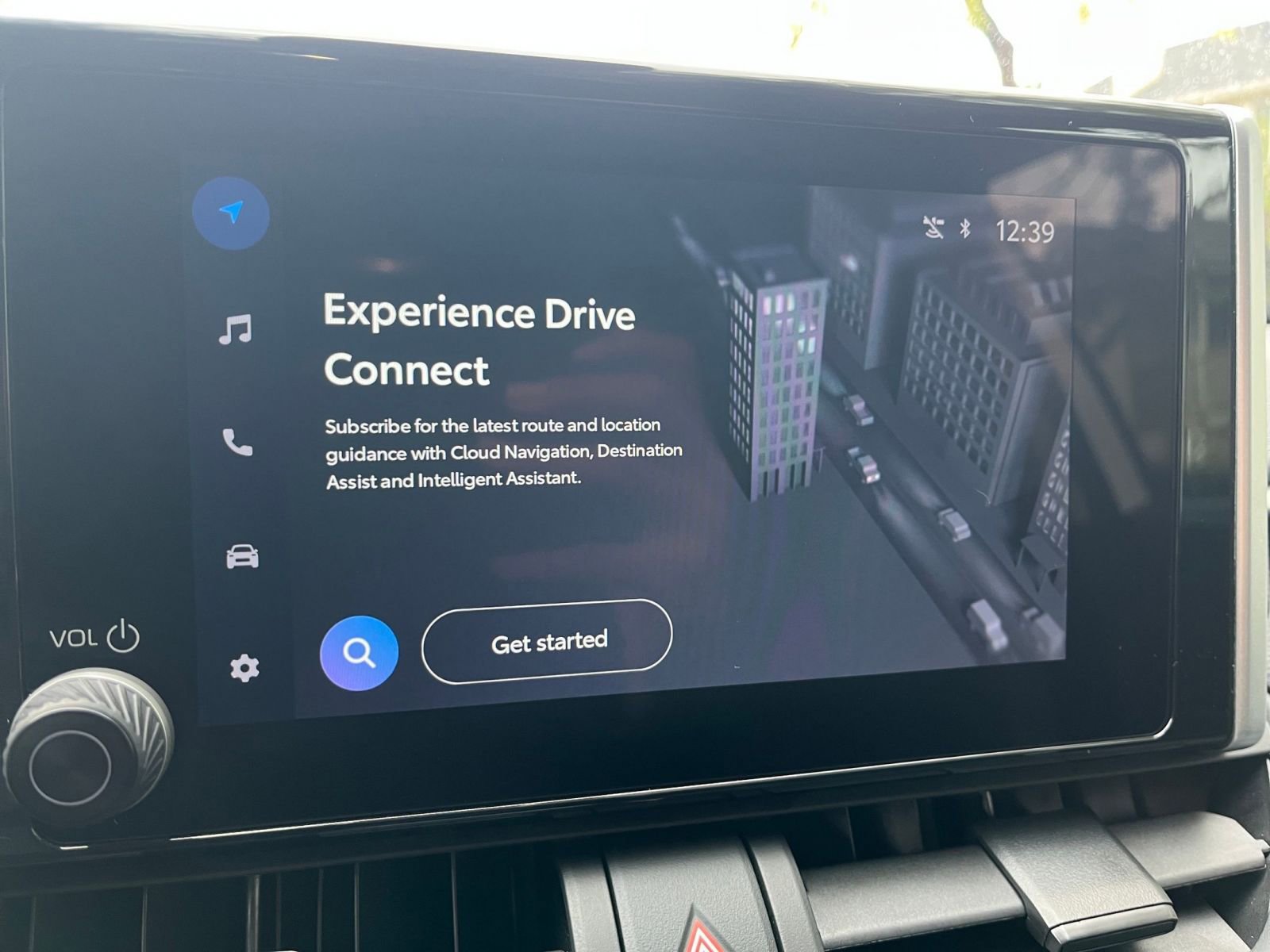 Thumbnail: 2025 Toyota RAV4 - 21