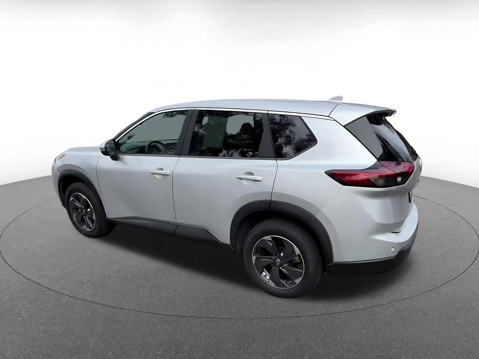 Thumbnail: 2025 Nissan Rogue - 10