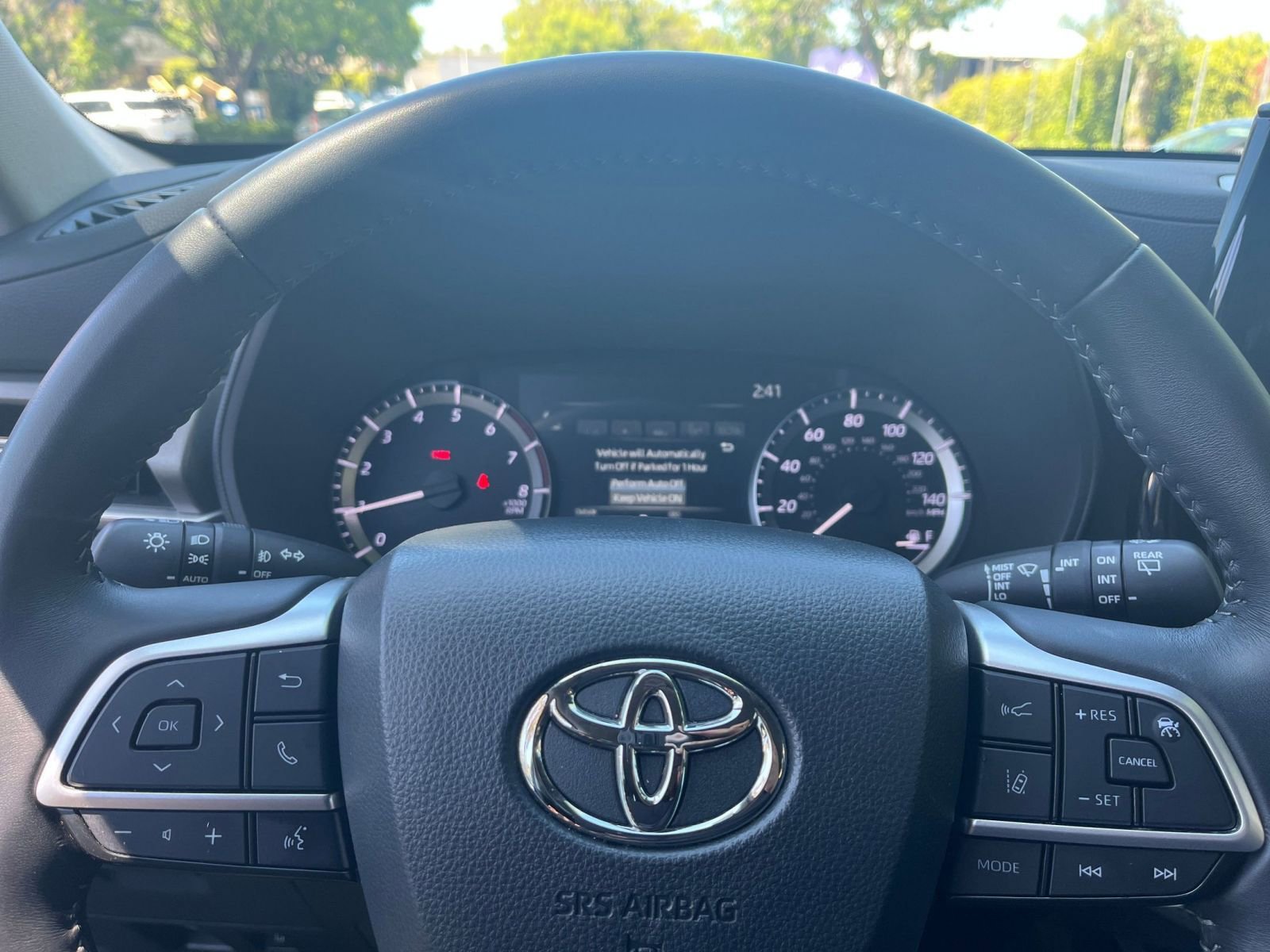 Thumbnail: 2025 Toyota Highlander - 29