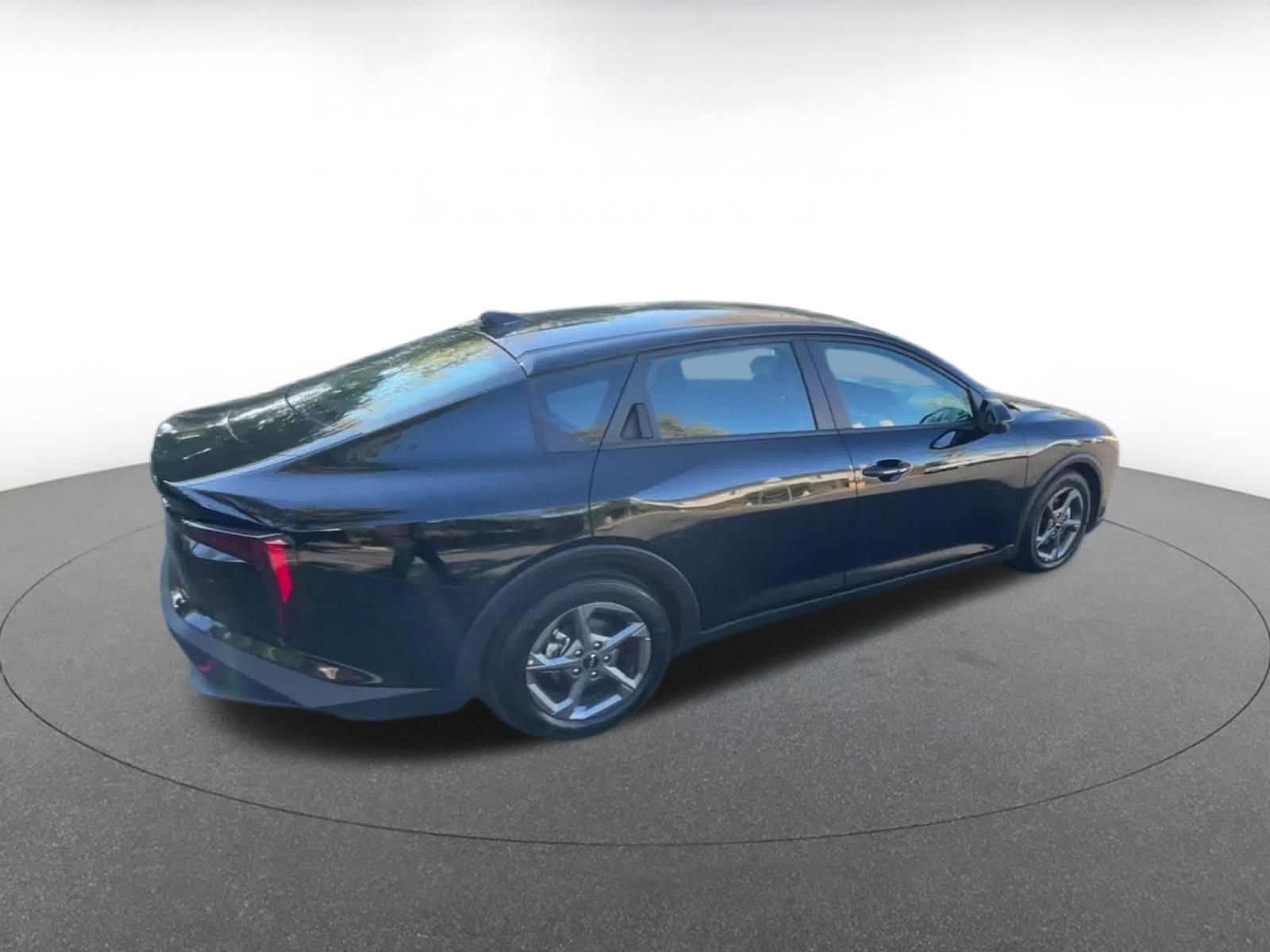 Thumbnail: 2025 Kia K4 - 14