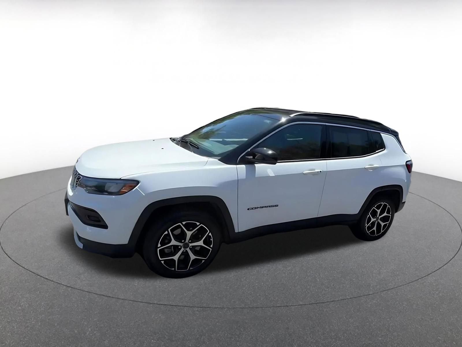 Thumbnail: 2025 Jeep Compass - 8