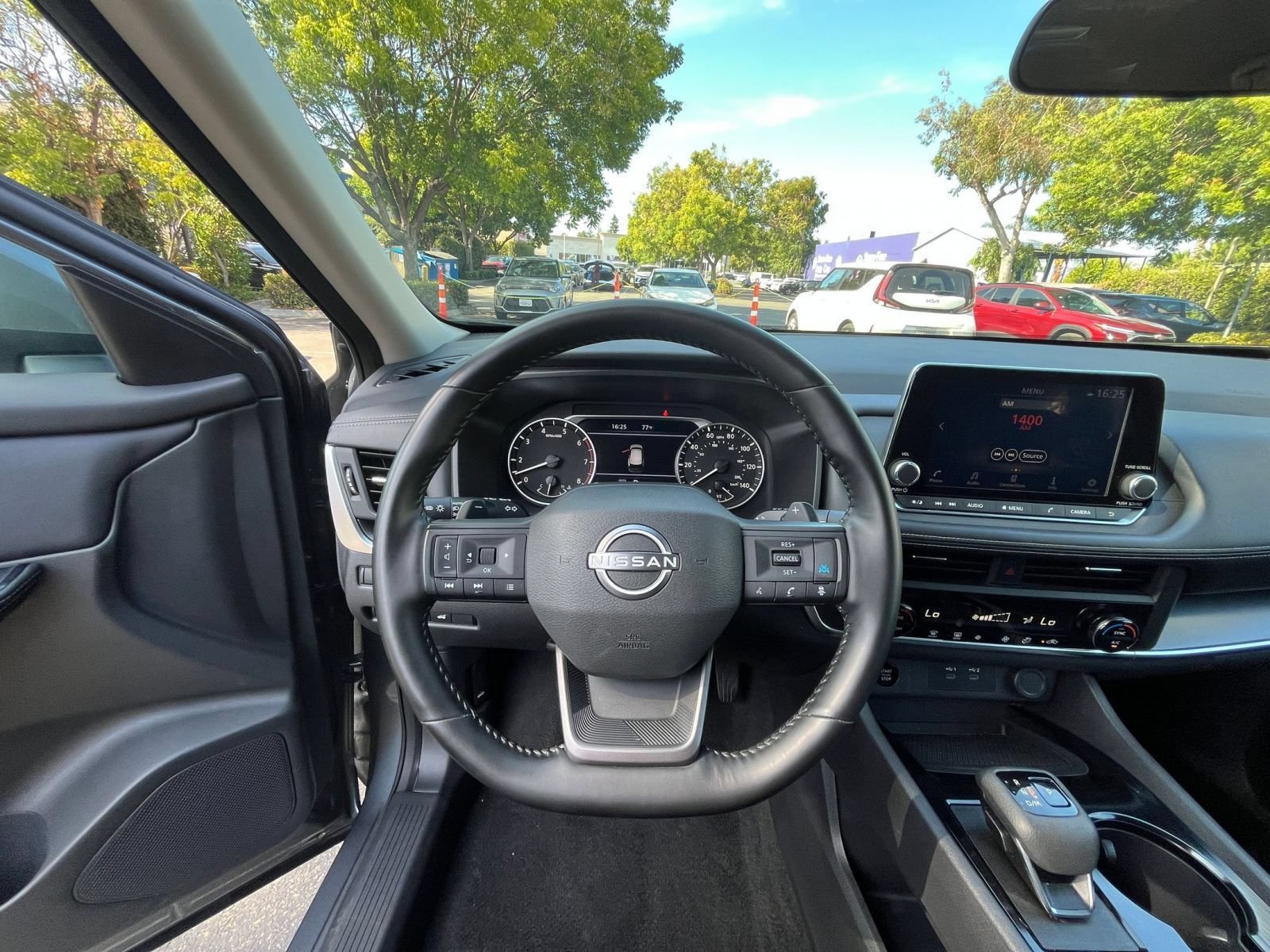 Thumbnail: 2025 Nissan Rogue - 35