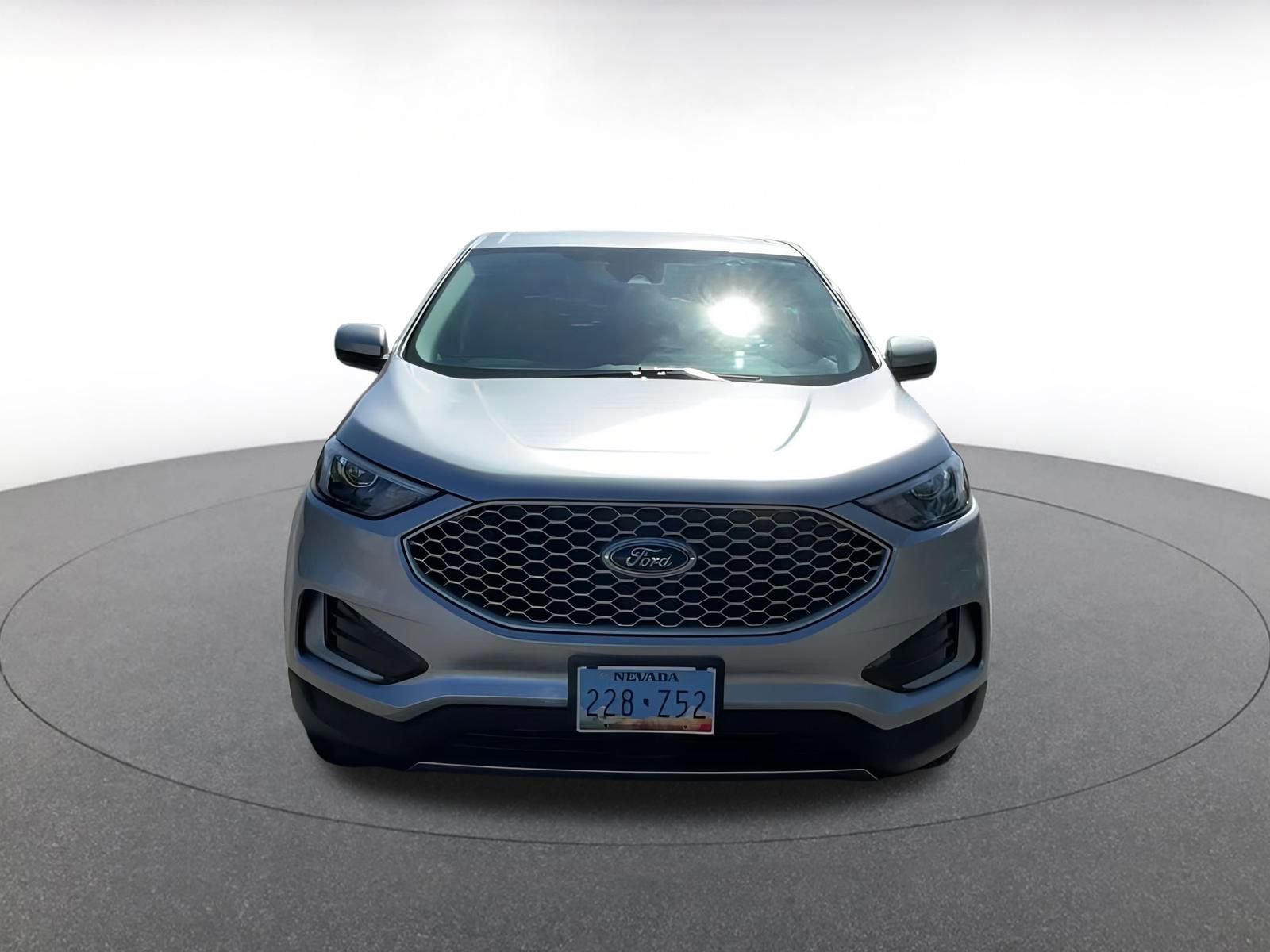 Thumbnail: 2024 Ford Edge - 4