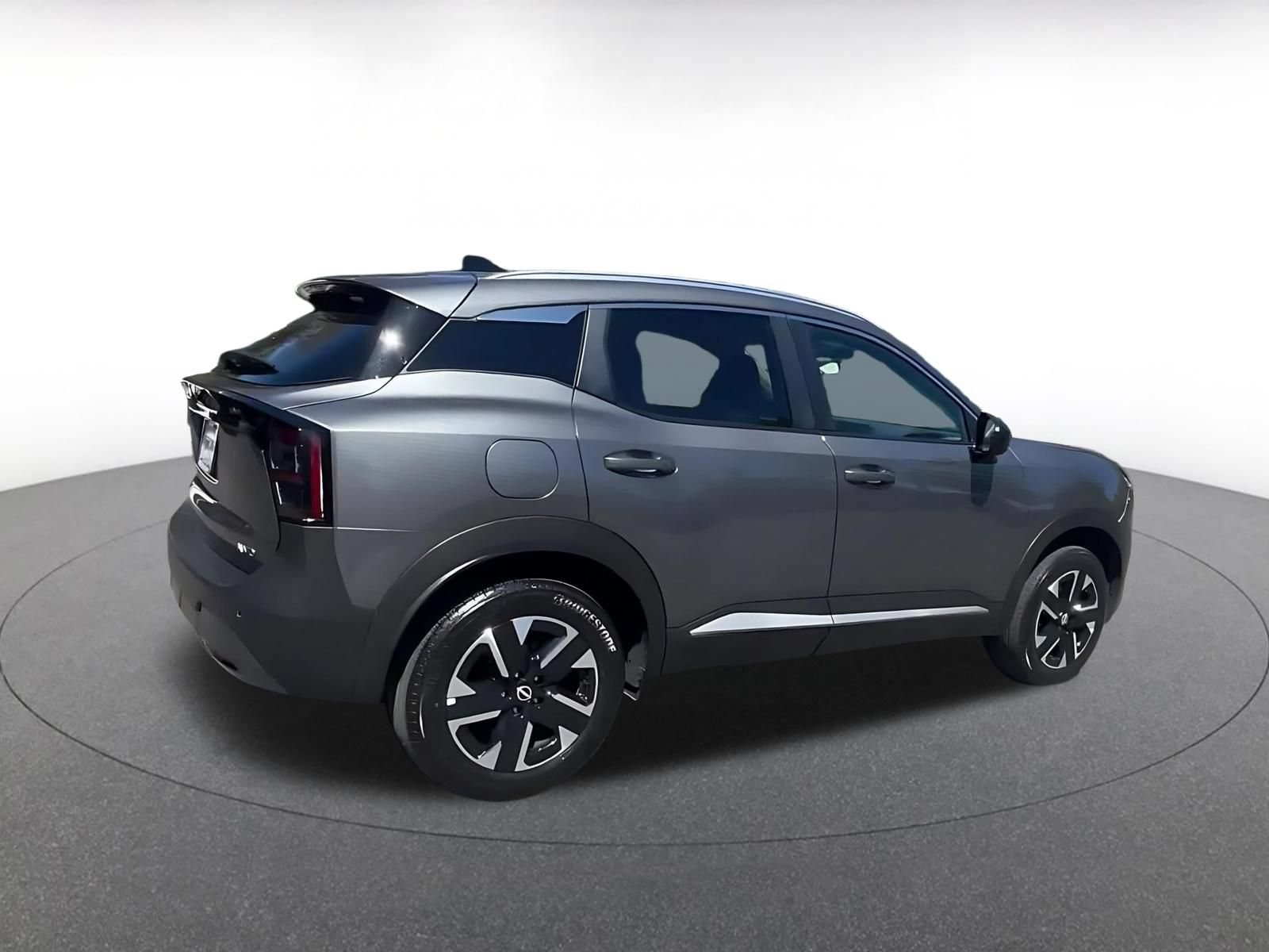 Thumbnail: 2026 Nissan Kicks - 15