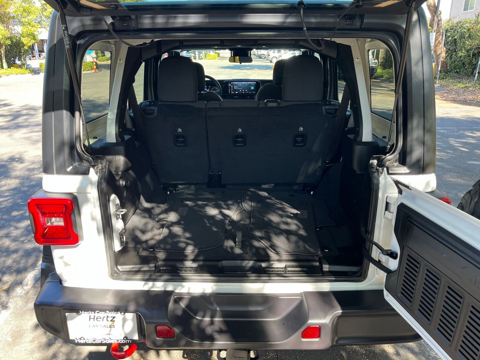 Thumbnail: 2025 Jeep Wrangler - 30