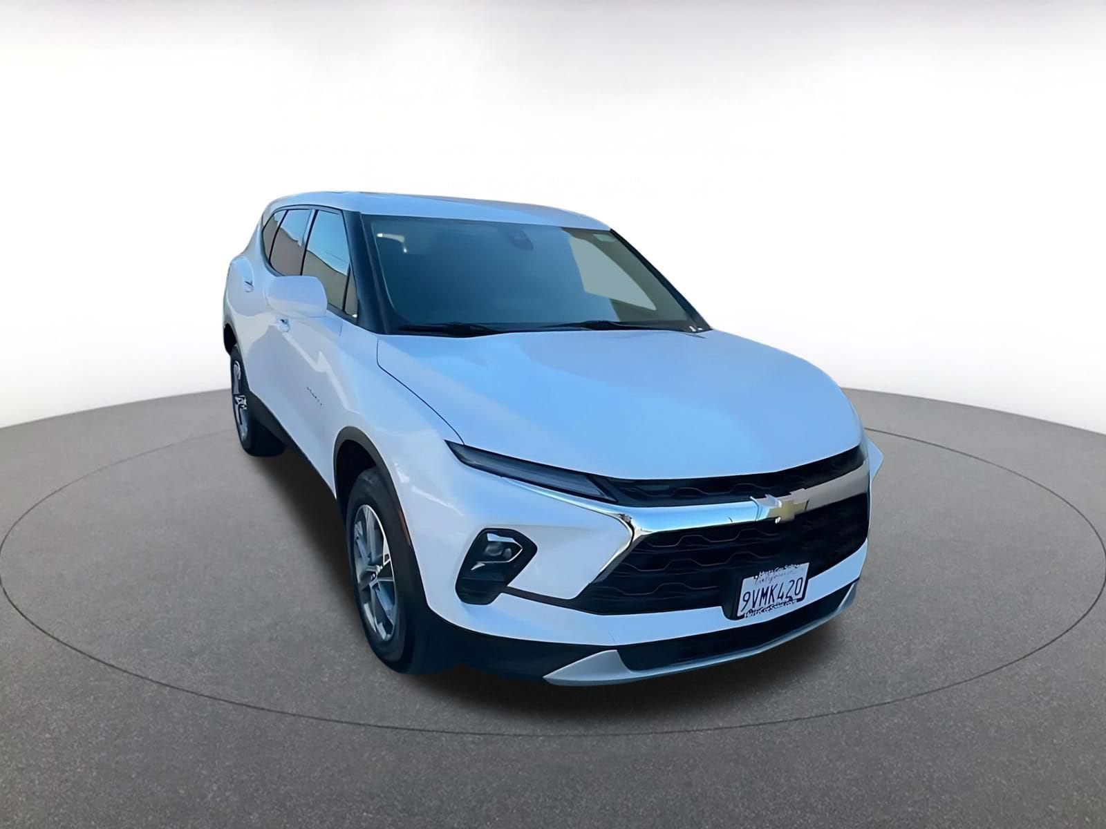 Thumbnail: 2026 Chevrolet Blazer - 3