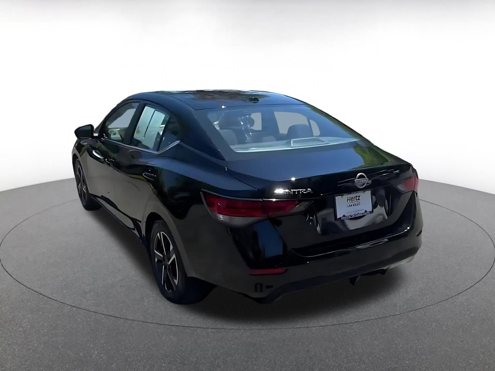 Thumbnail: 2025 Nissan Sentra - 11