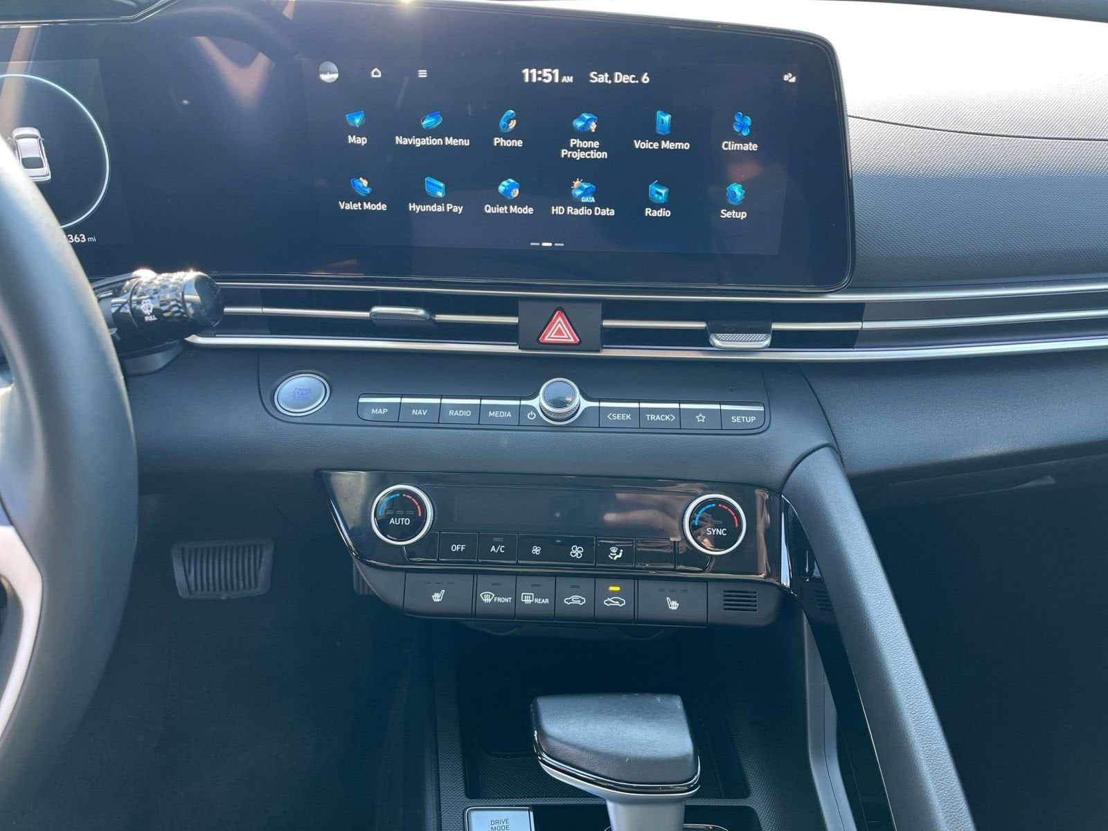 Thumbnail: 2025 Hyundai Elantra - 17