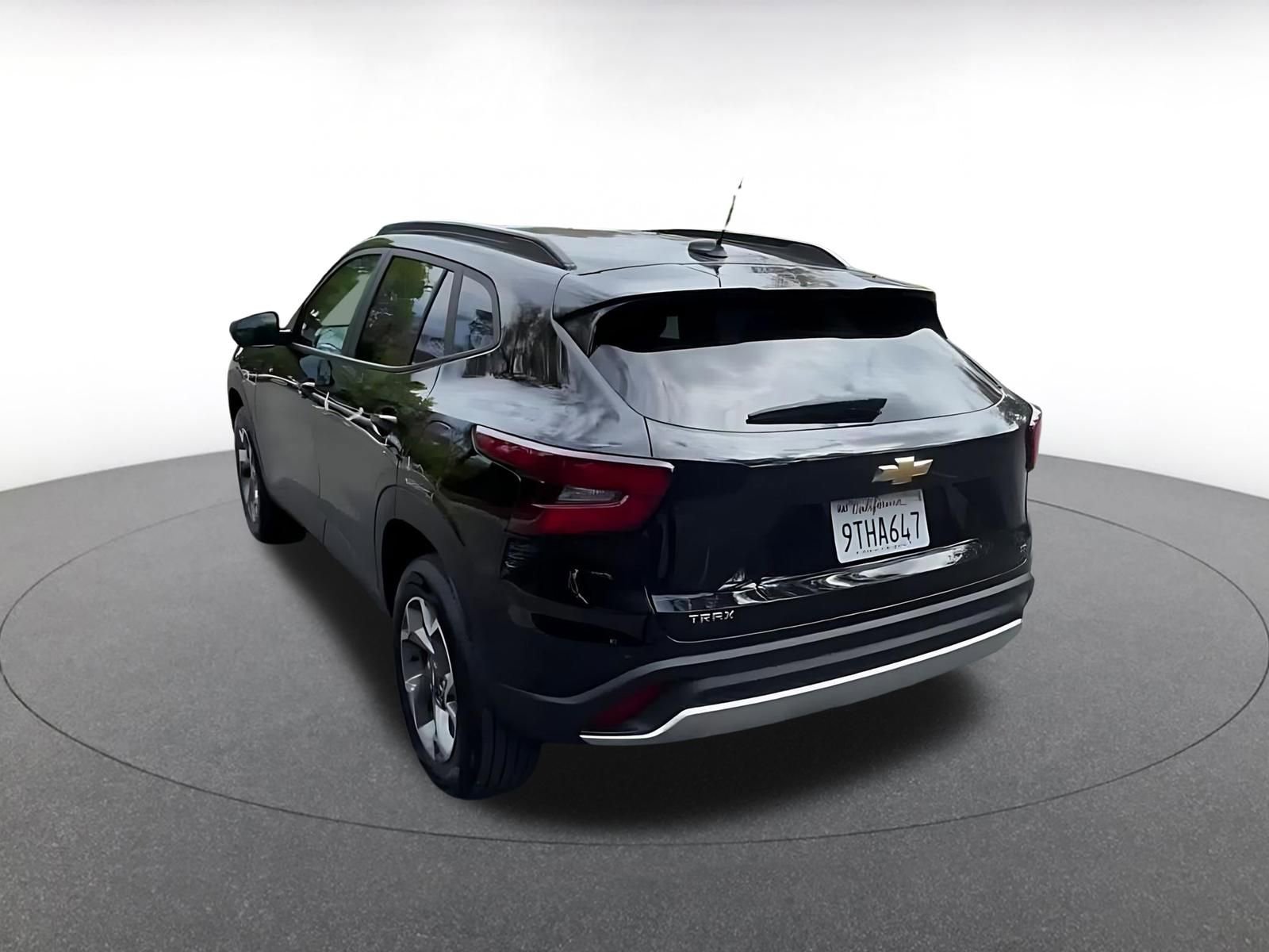 Thumbnail: 2025 Chevrolet Trax - 11