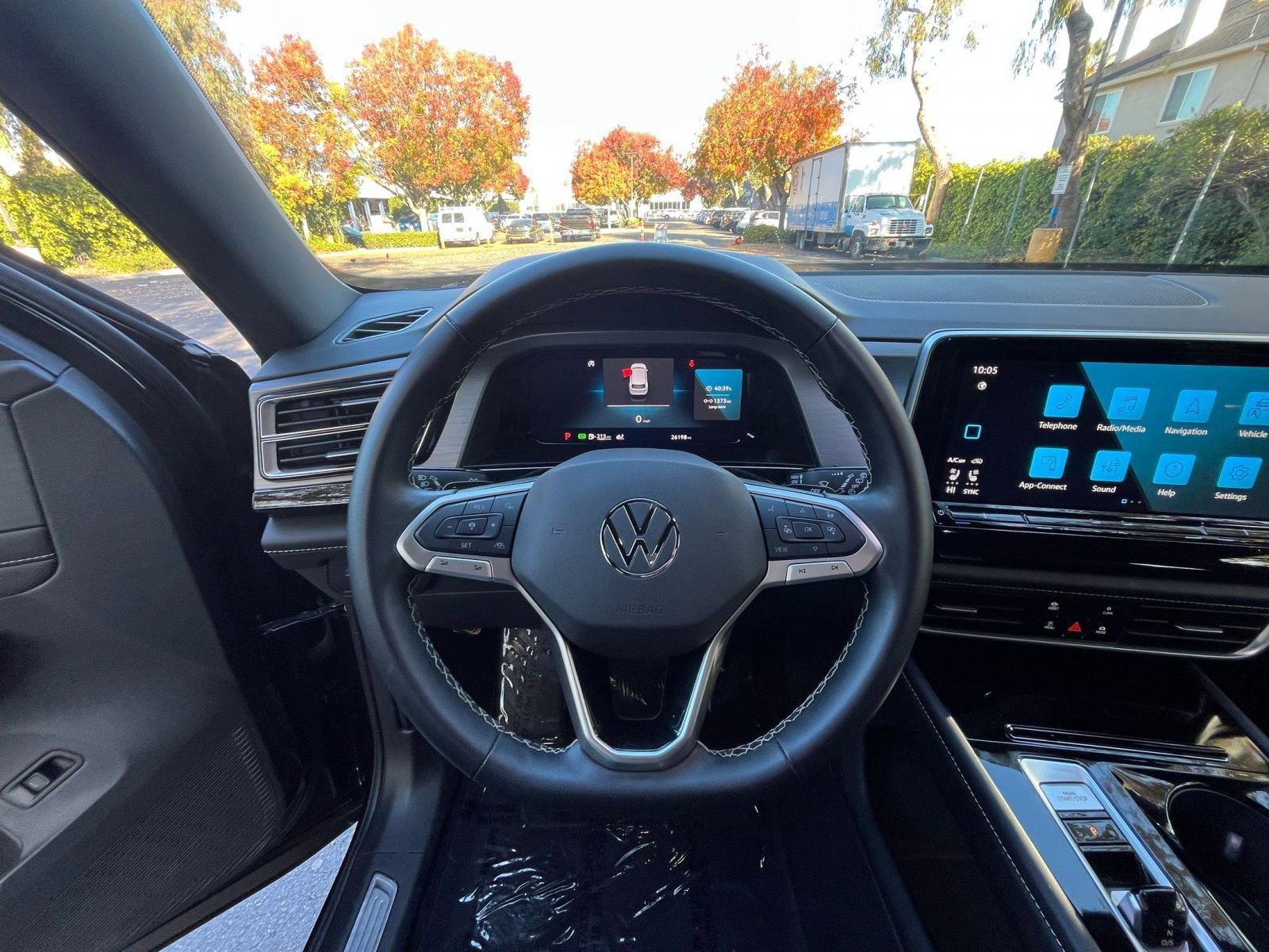 Thumbnail: 2025 Volkswagen Atlas - 35