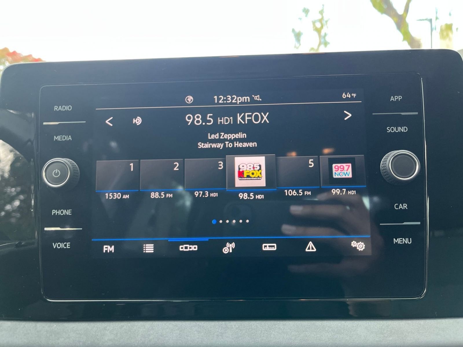 Thumbnail: 2025 Volkswagen Jetta - 21