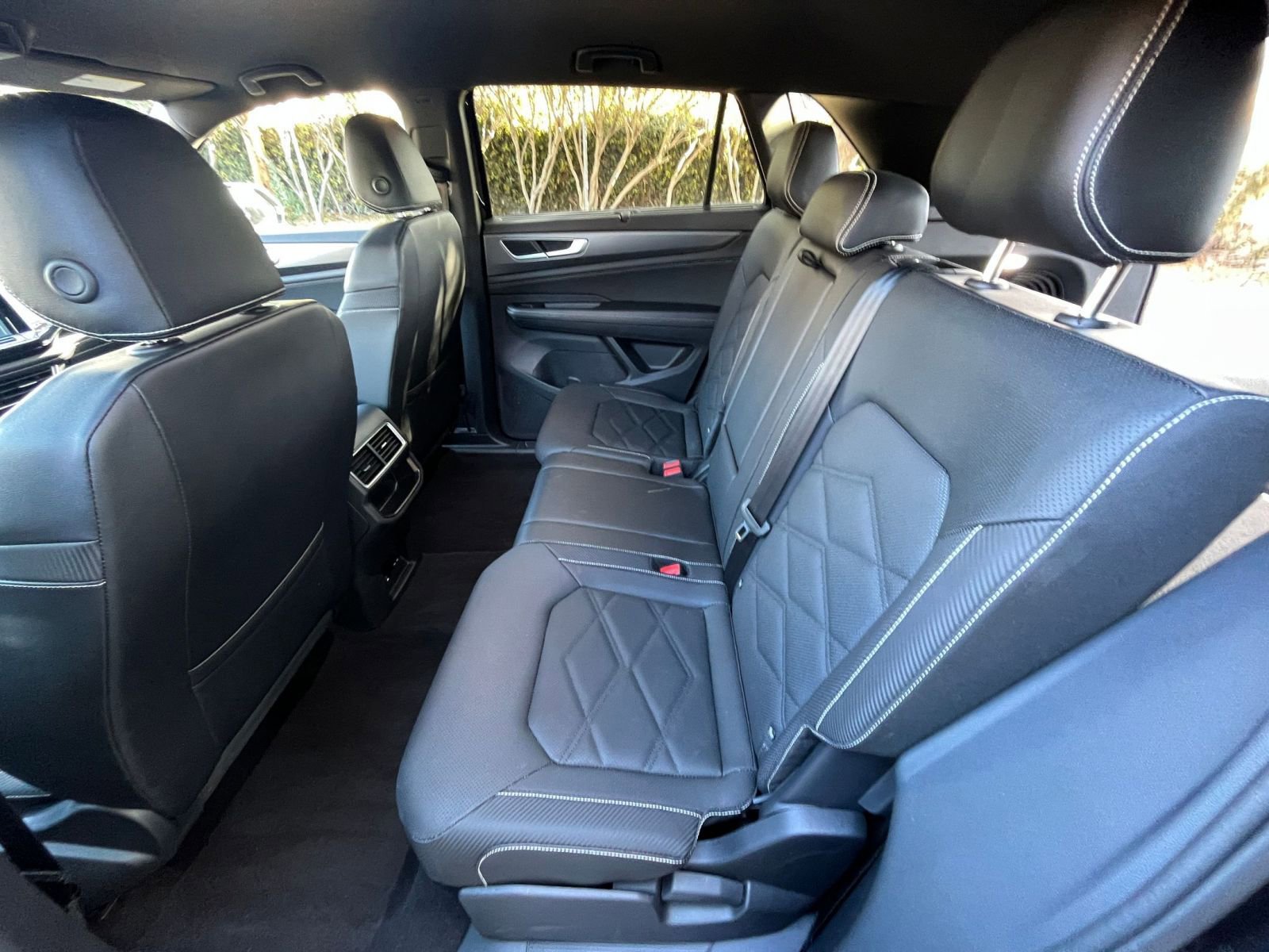 Thumbnail: 2025 Volkswagen Atlas - 27