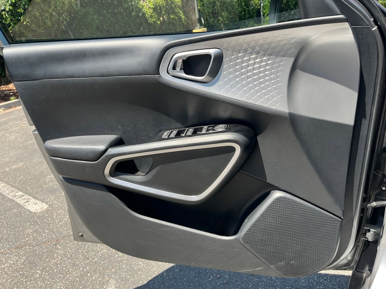 Thumbnail: 2025 Kia Soul - 18