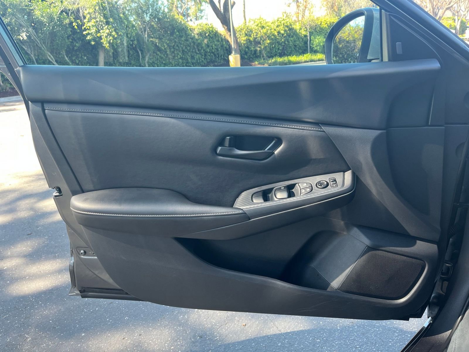 Thumbnail: 2025 Nissan Sentra - 18