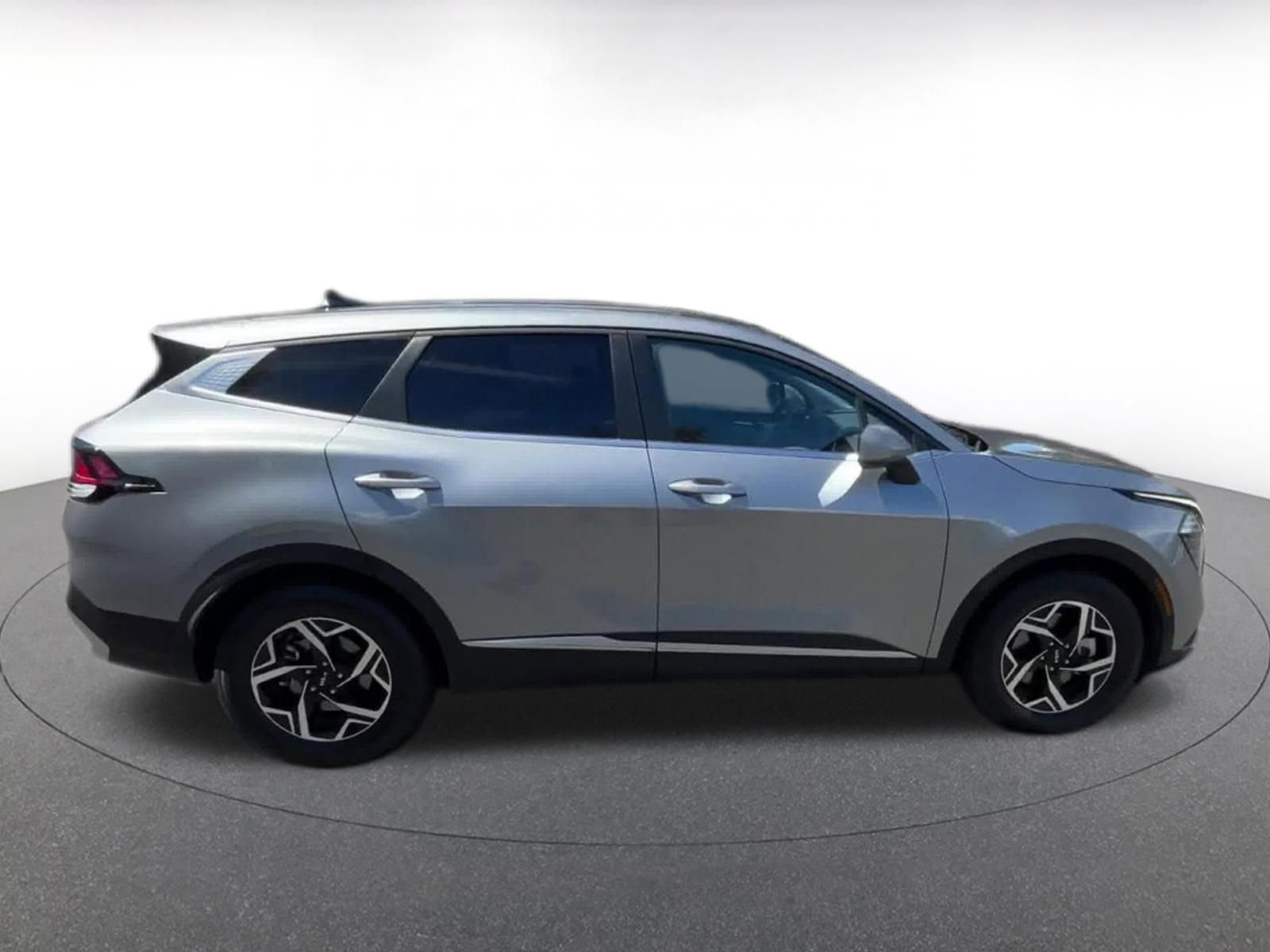 Thumbnail: 2025 Kia Sportage - 16