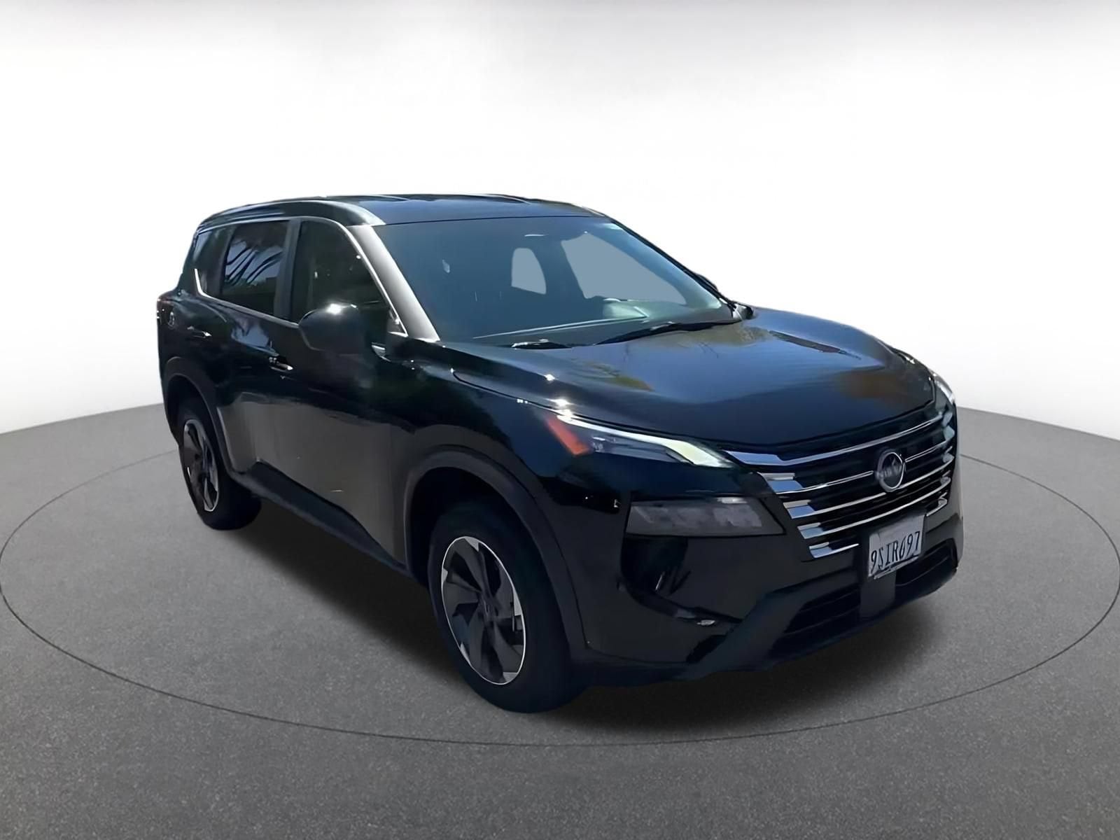Thumbnail: 2025 Nissan Rogue - 2