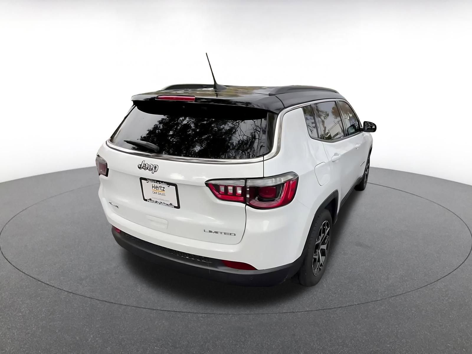 Thumbnail: 2025 Jeep Compass - 14