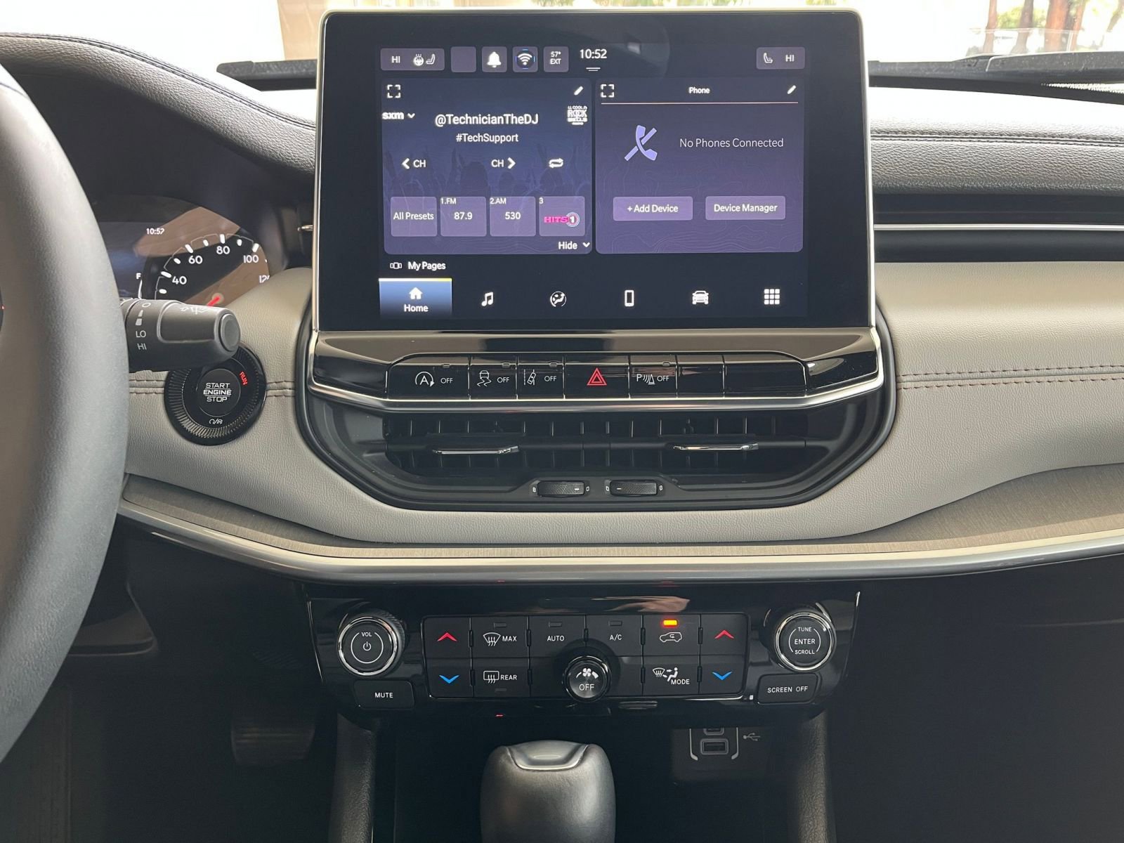 Thumbnail: 2025 Jeep Compass - 17