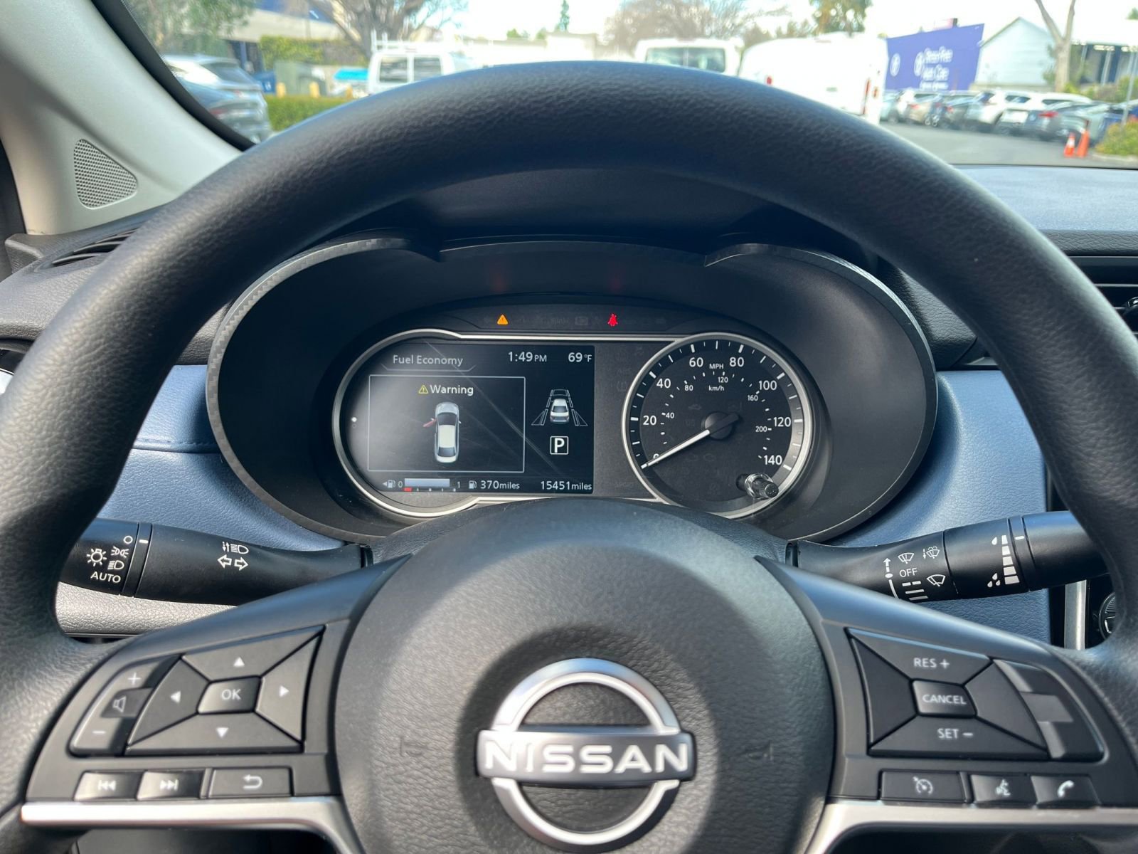 Thumbnail: 2025 Nissan Versa - 25