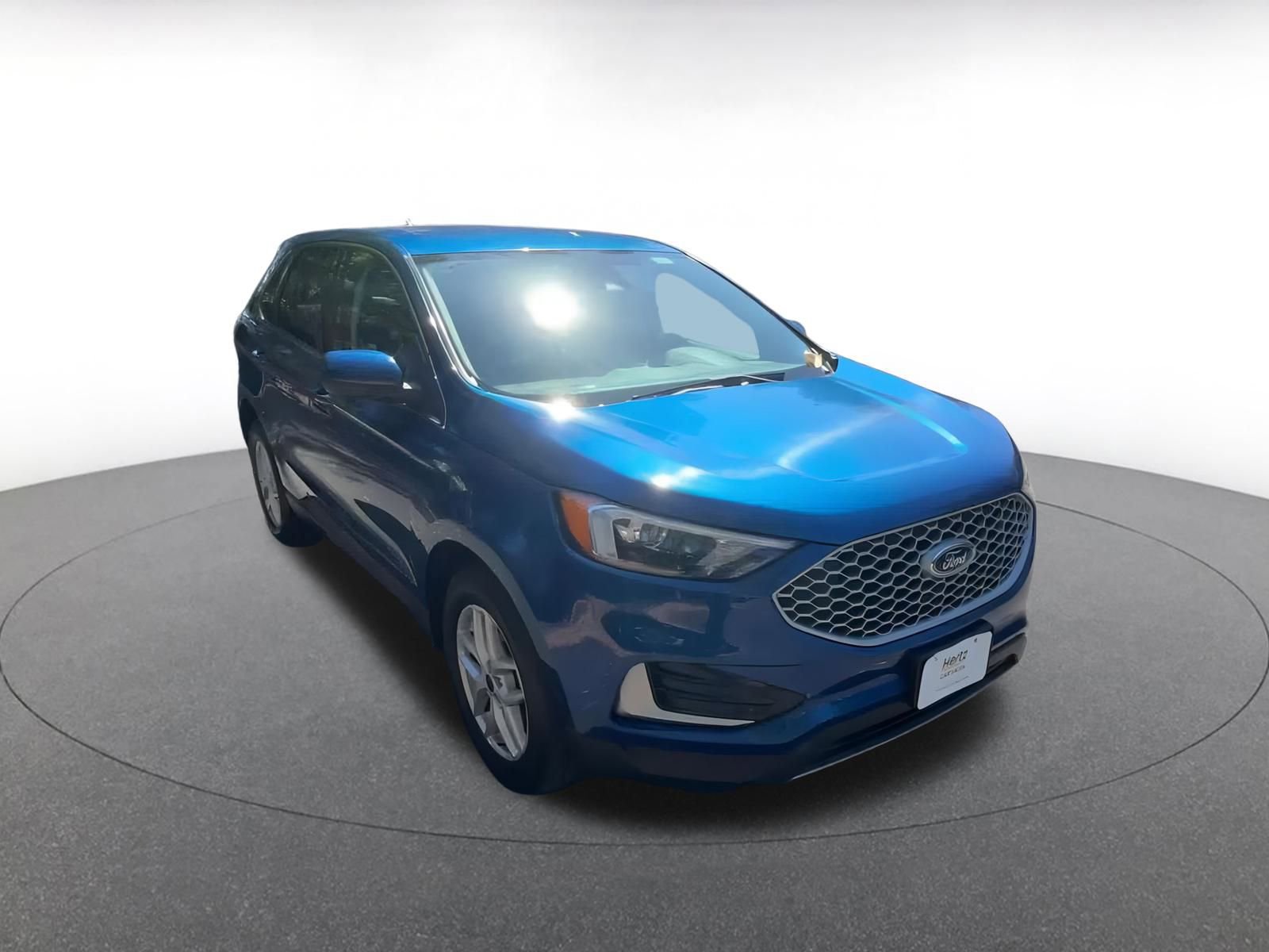 Thumbnail: 2023 Ford Edge - 3