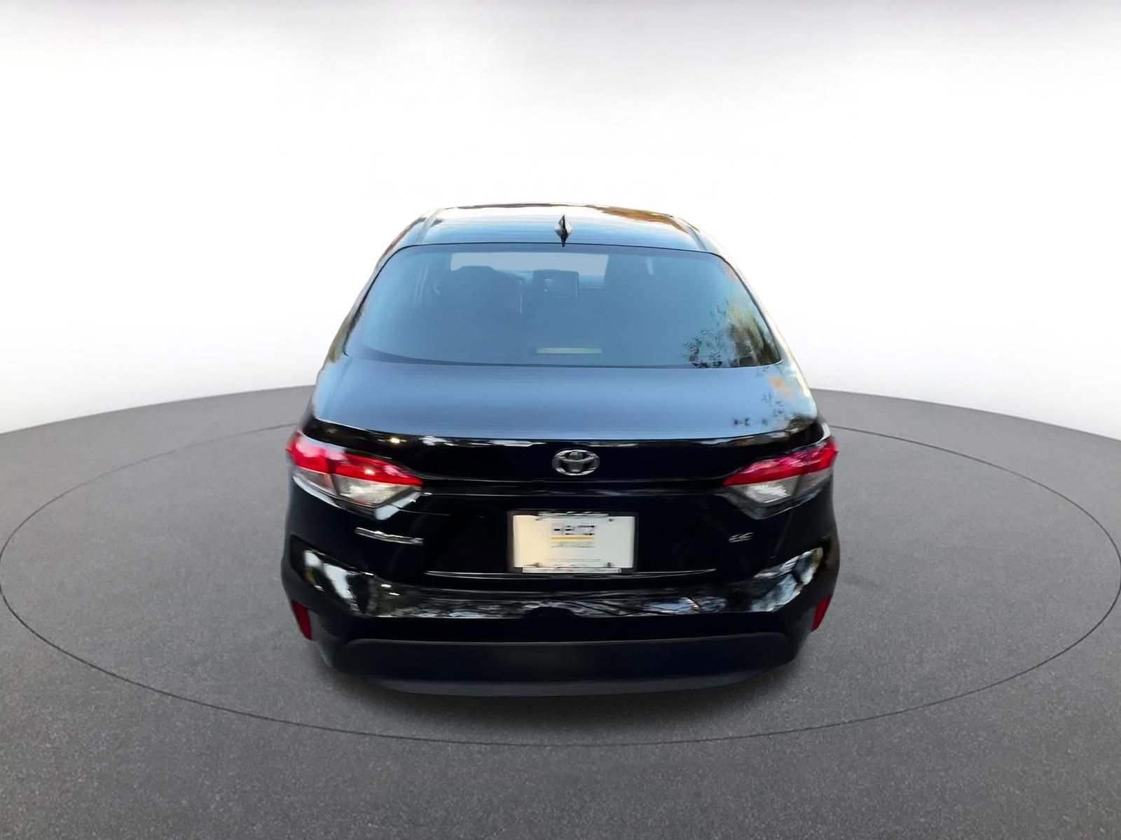 Thumbnail: 2025 Toyota Corolla - 12