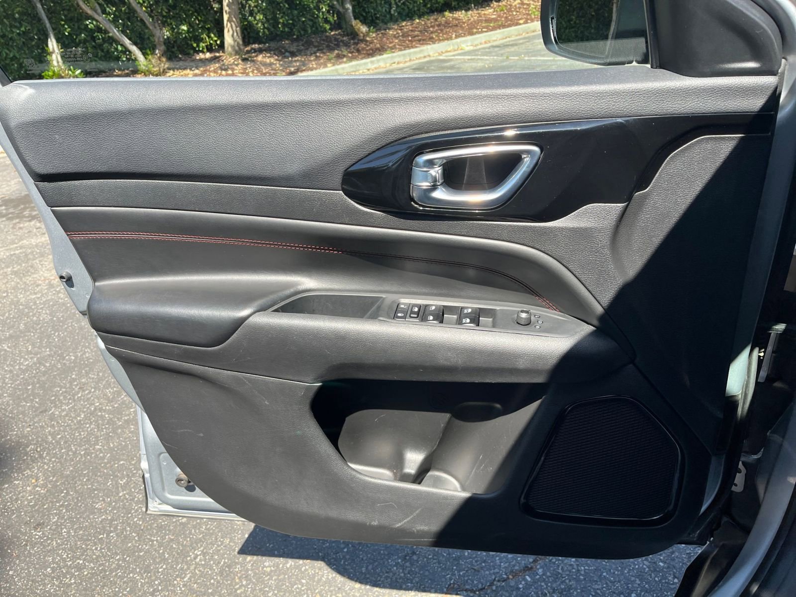 Thumbnail: 2025 Jeep Compass - 18