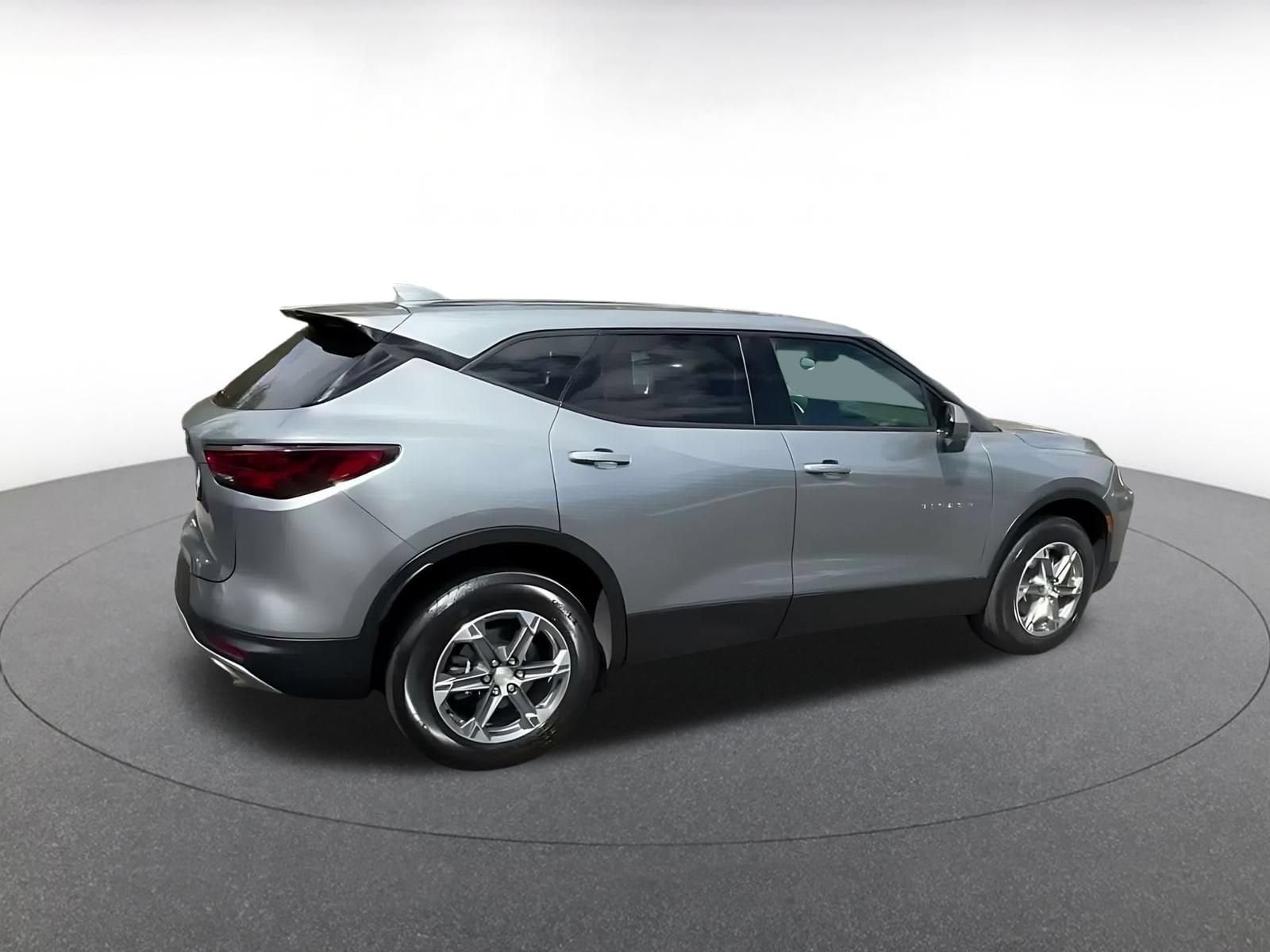 Thumbnail: 2026 Chevrolet Blazer - 14