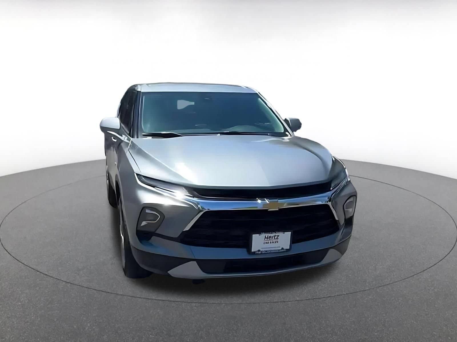 Thumbnail: 2026 Chevrolet Blazer - 3