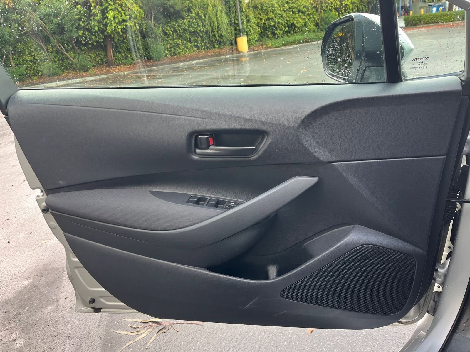 Thumbnail: 2025 Toyota Corolla - 20