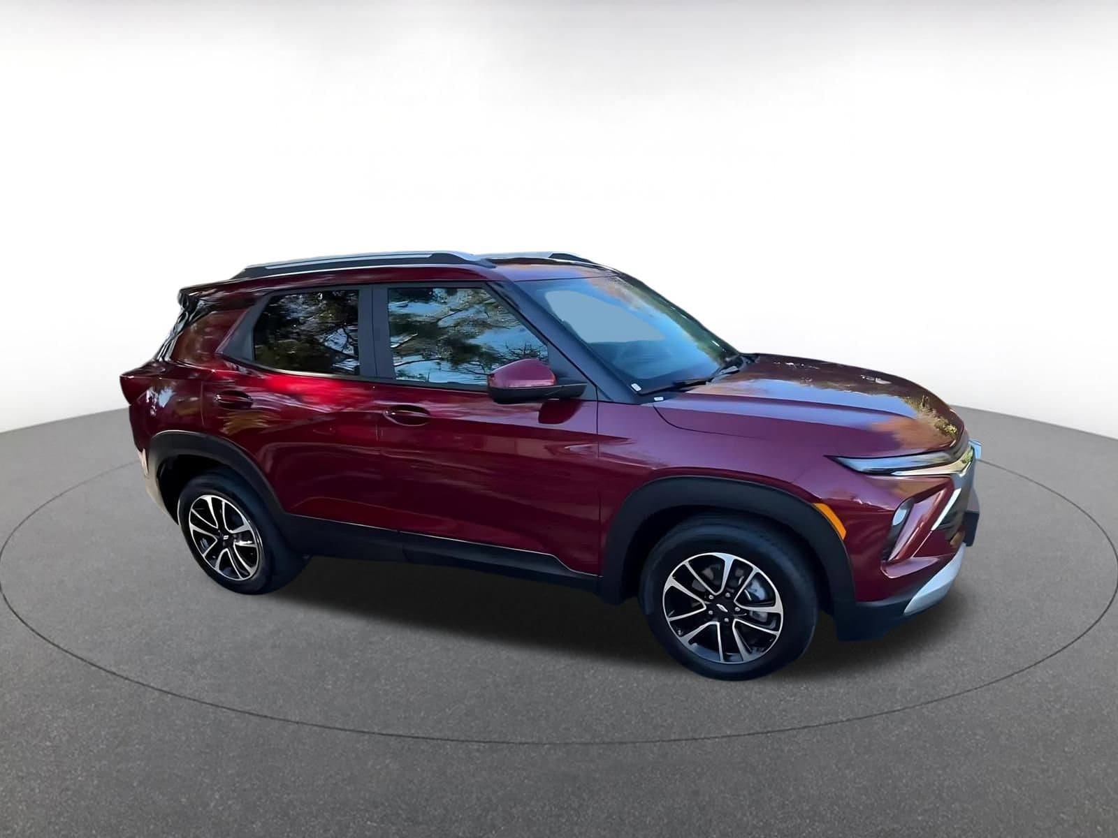 Thumbnail: 2025 Chevrolet TrailBlazer - 2