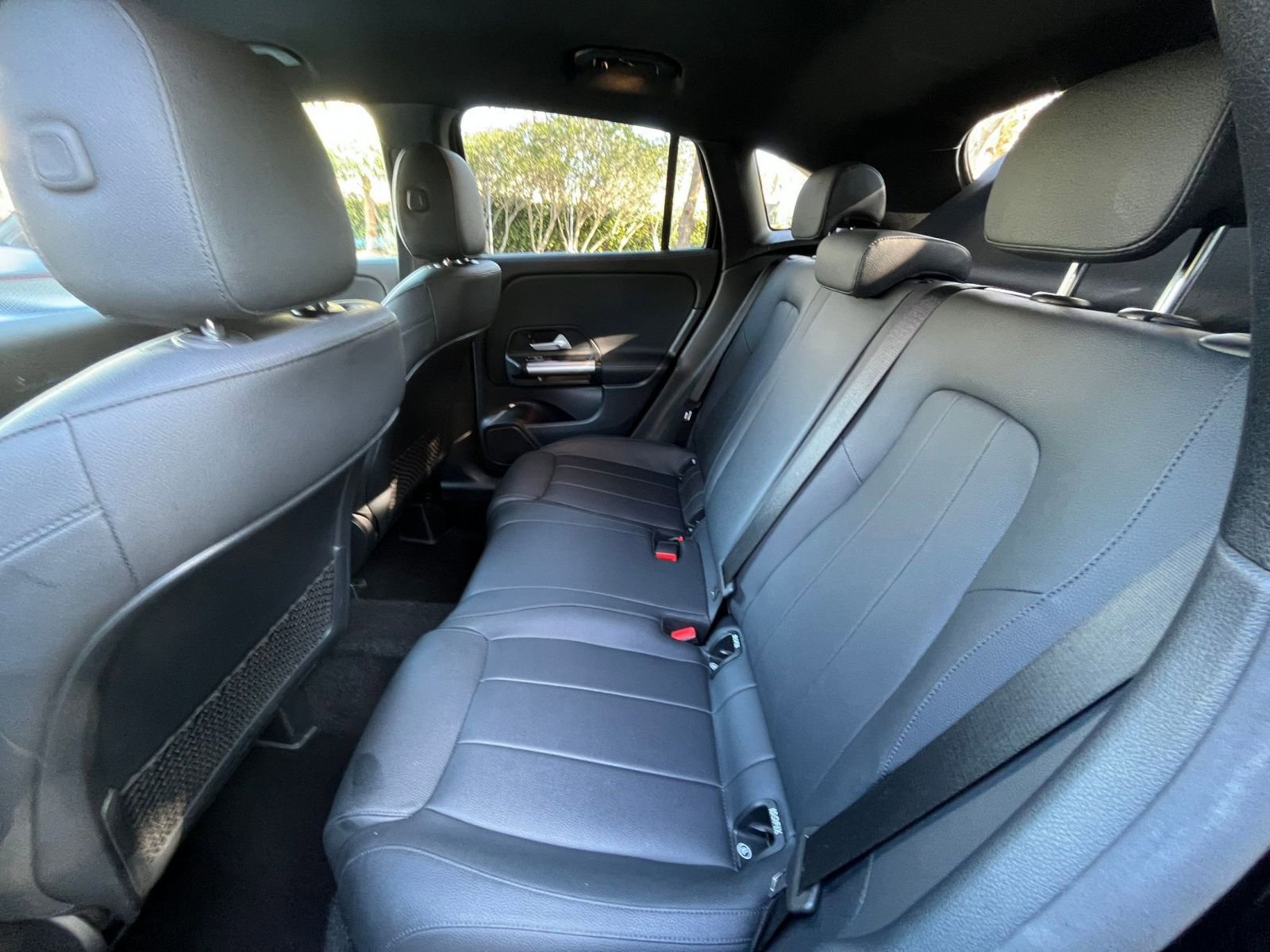 Thumbnail: 2025 Mercedes-Benz GLA - 27