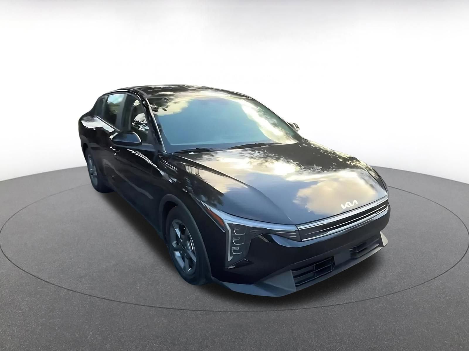 Thumbnail: 2025 Kia K4 - 3