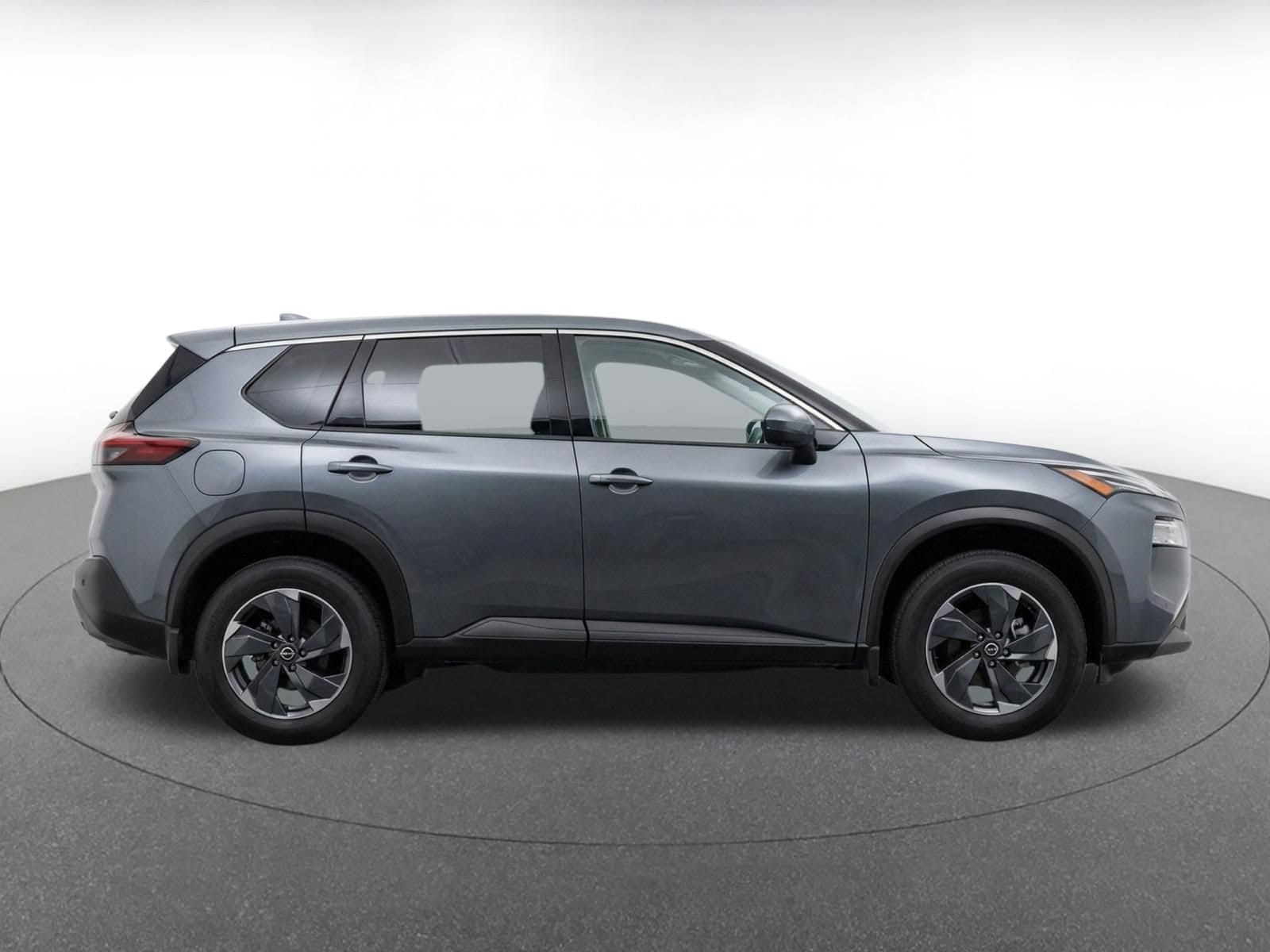 Thumbnail: 2025 Nissan Rogue - 10