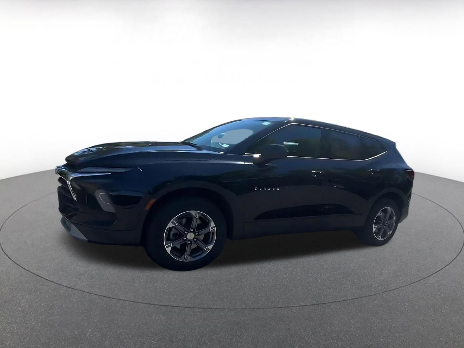 Thumbnail: 2025 Chevrolet Blazer - 8