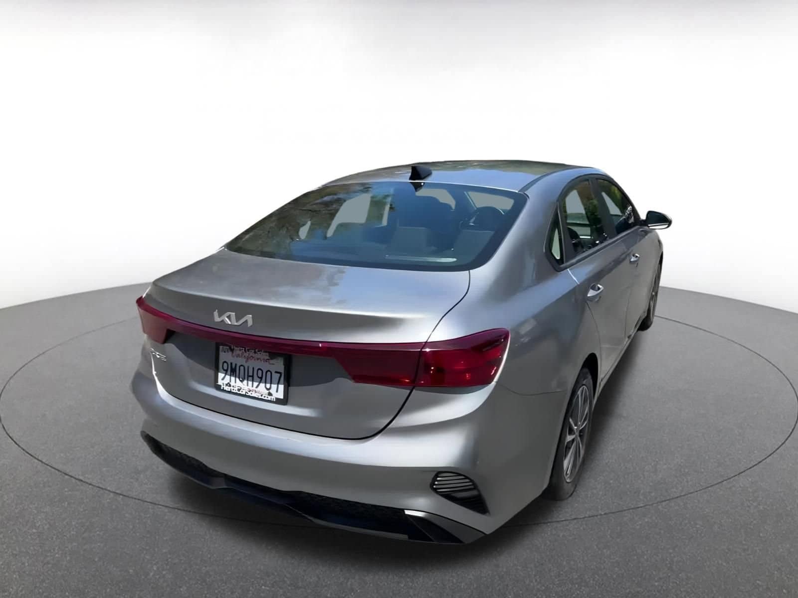 Thumbnail: 2024 Kia Forte - 12