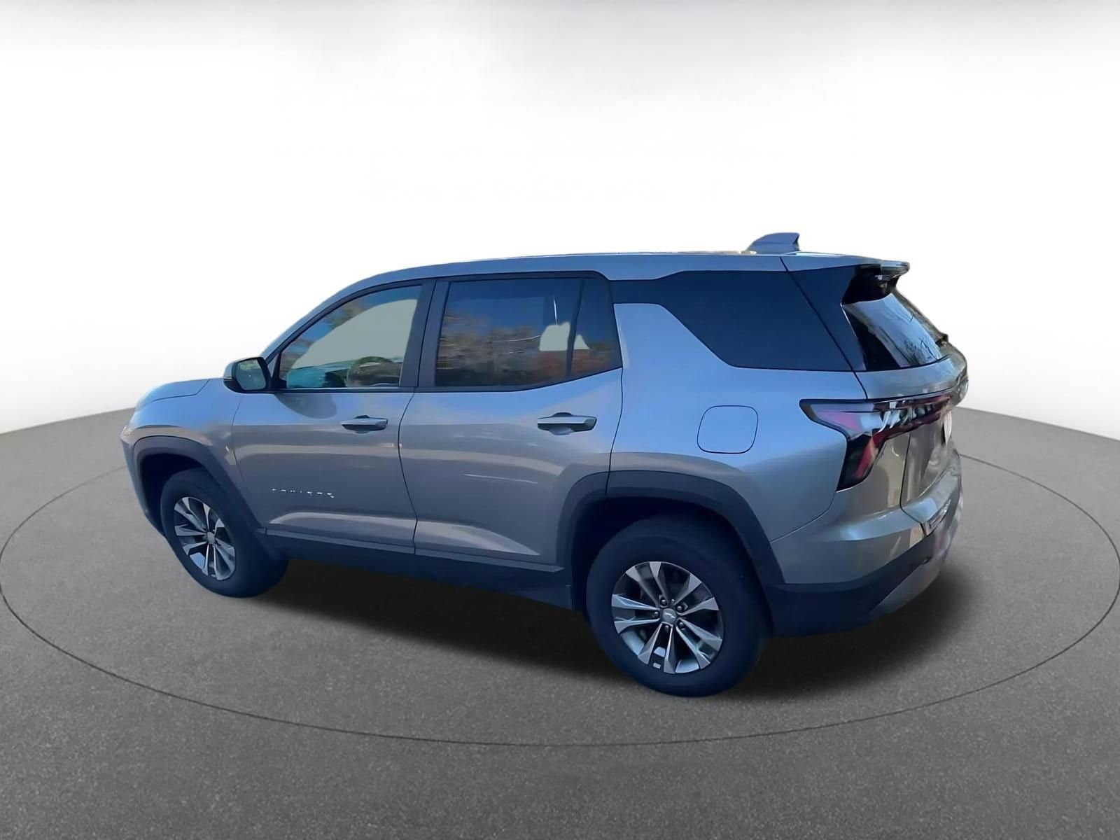 Thumbnail: 2025 Chevrolet Equinox - 10