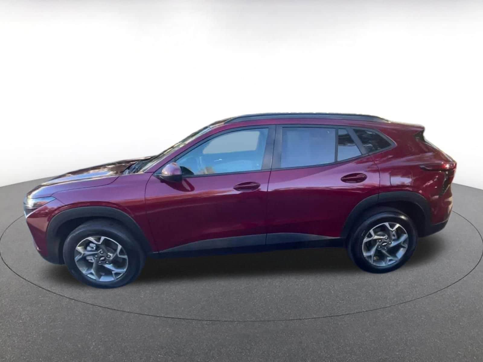 Thumbnail: 2025 Chevrolet Trax - 9