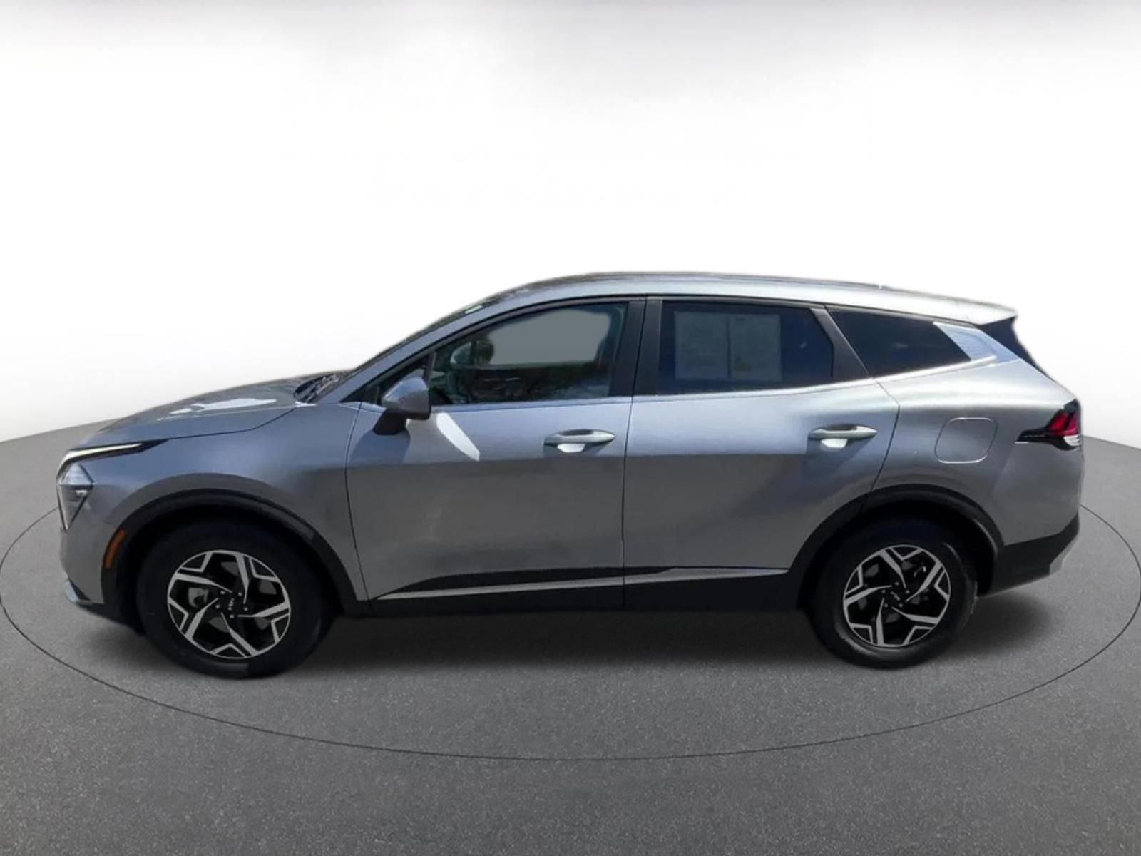 Thumbnail: 2025 Kia Sportage - 9