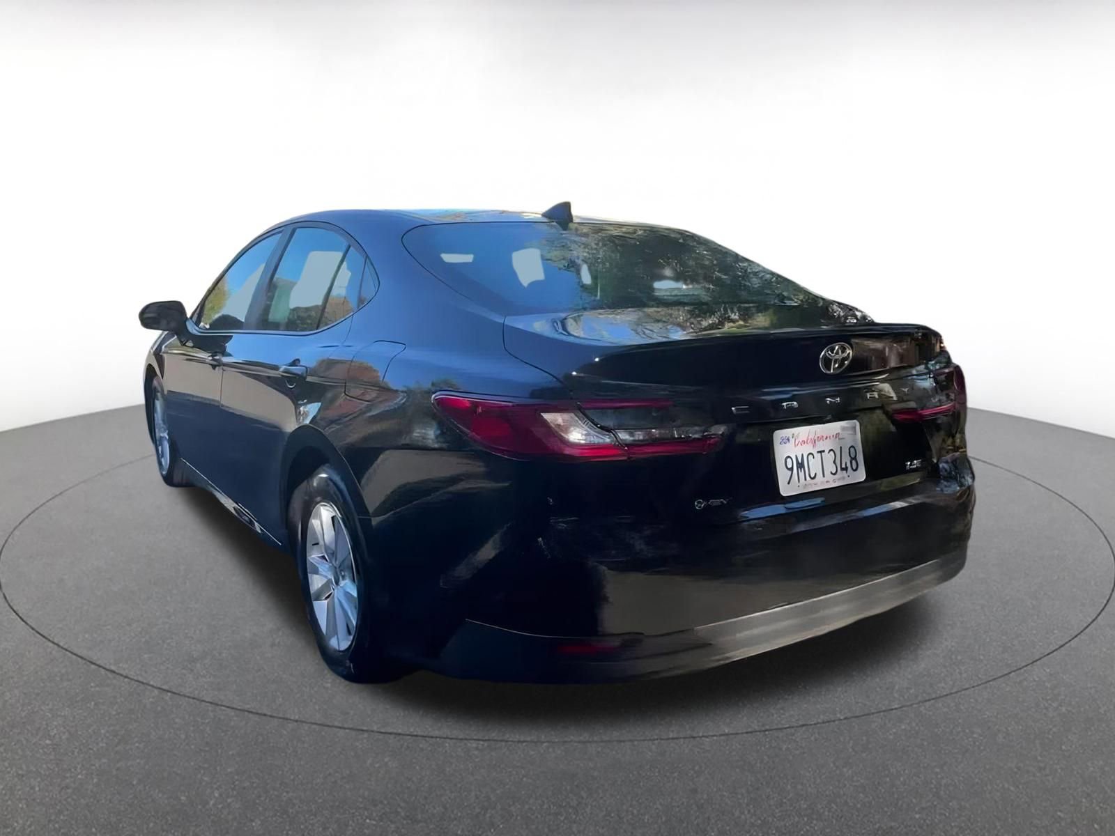 Thumbnail: 2025 Toyota Camry - 10