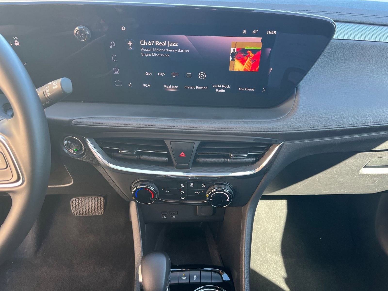 Thumbnail: 2025 Buick Encore GX - 17