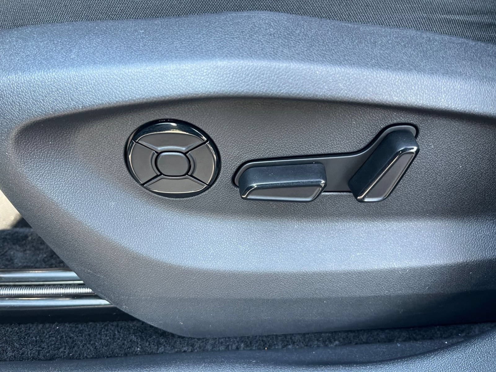 Thumbnail: 2026 Volkswagen Tiguan - 22