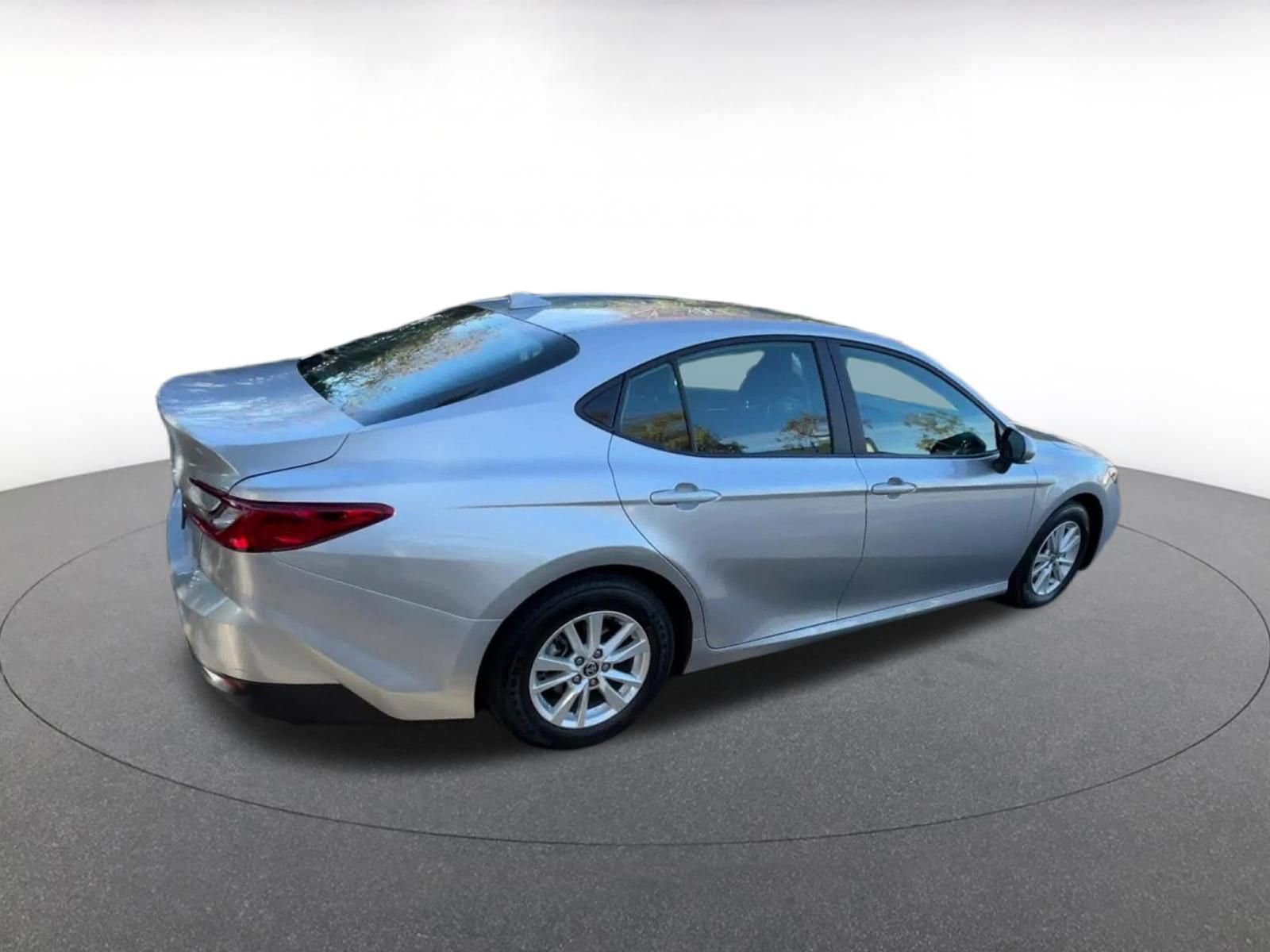 Thumbnail: 2025 Toyota Camry - 14