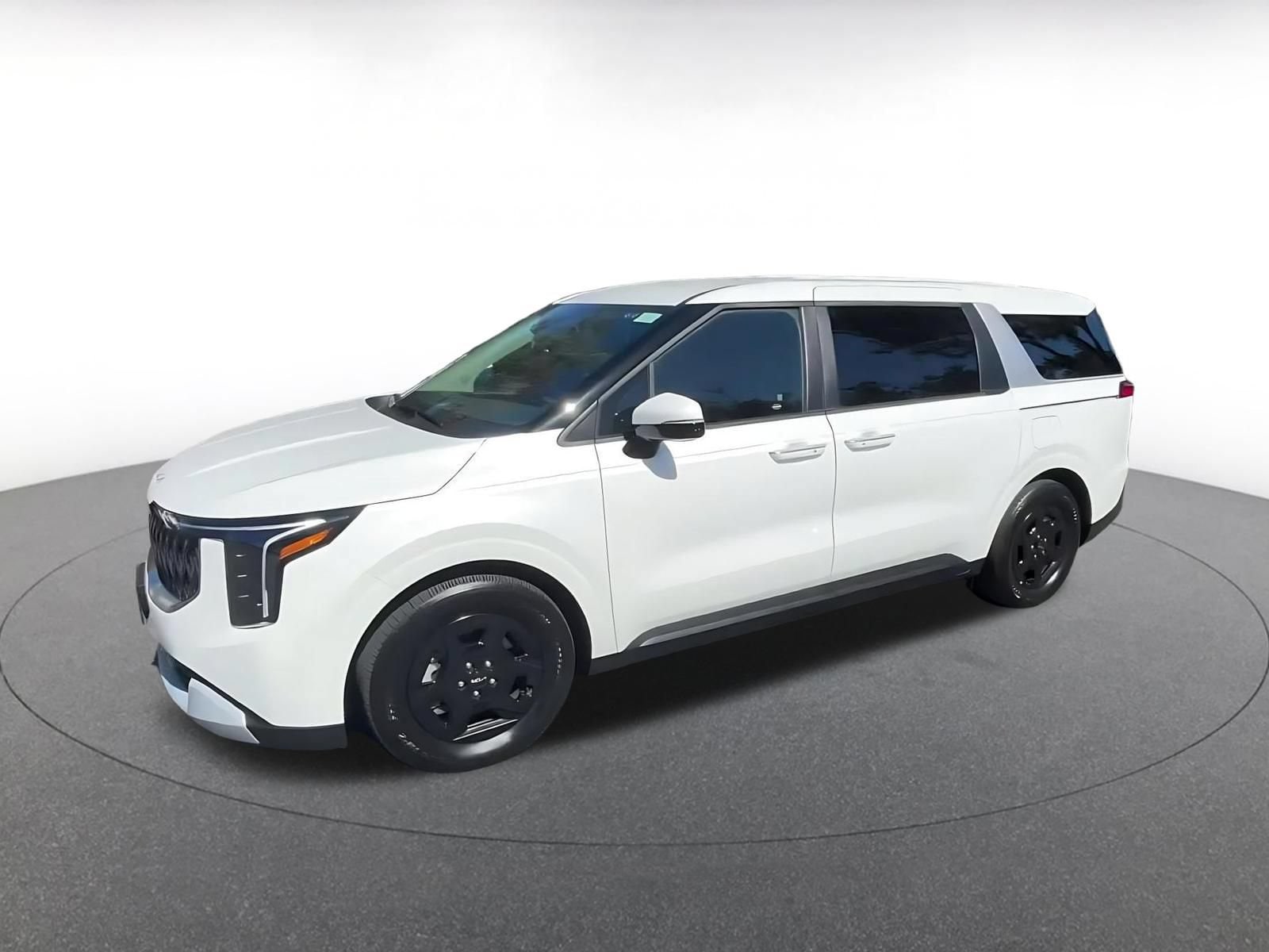 Thumbnail: 2026 Kia Carnival - 8