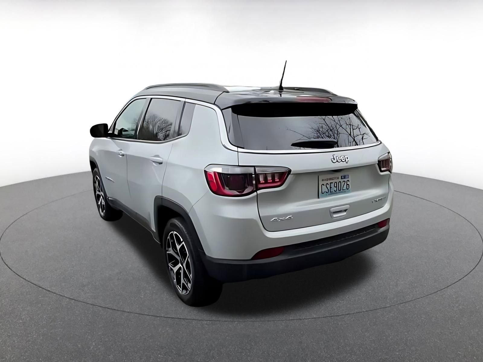 Thumbnail: 2025 Jeep Compass - 16