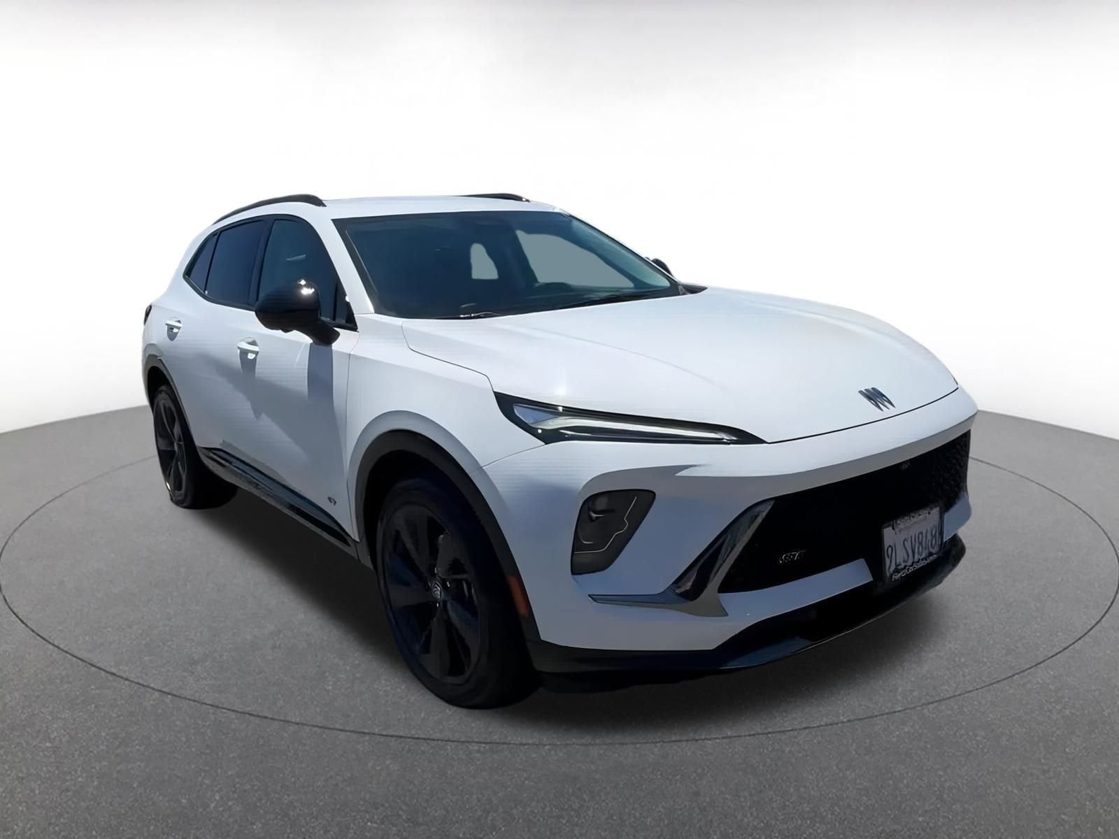 Thumbnail: 2024 Buick Envision - 3