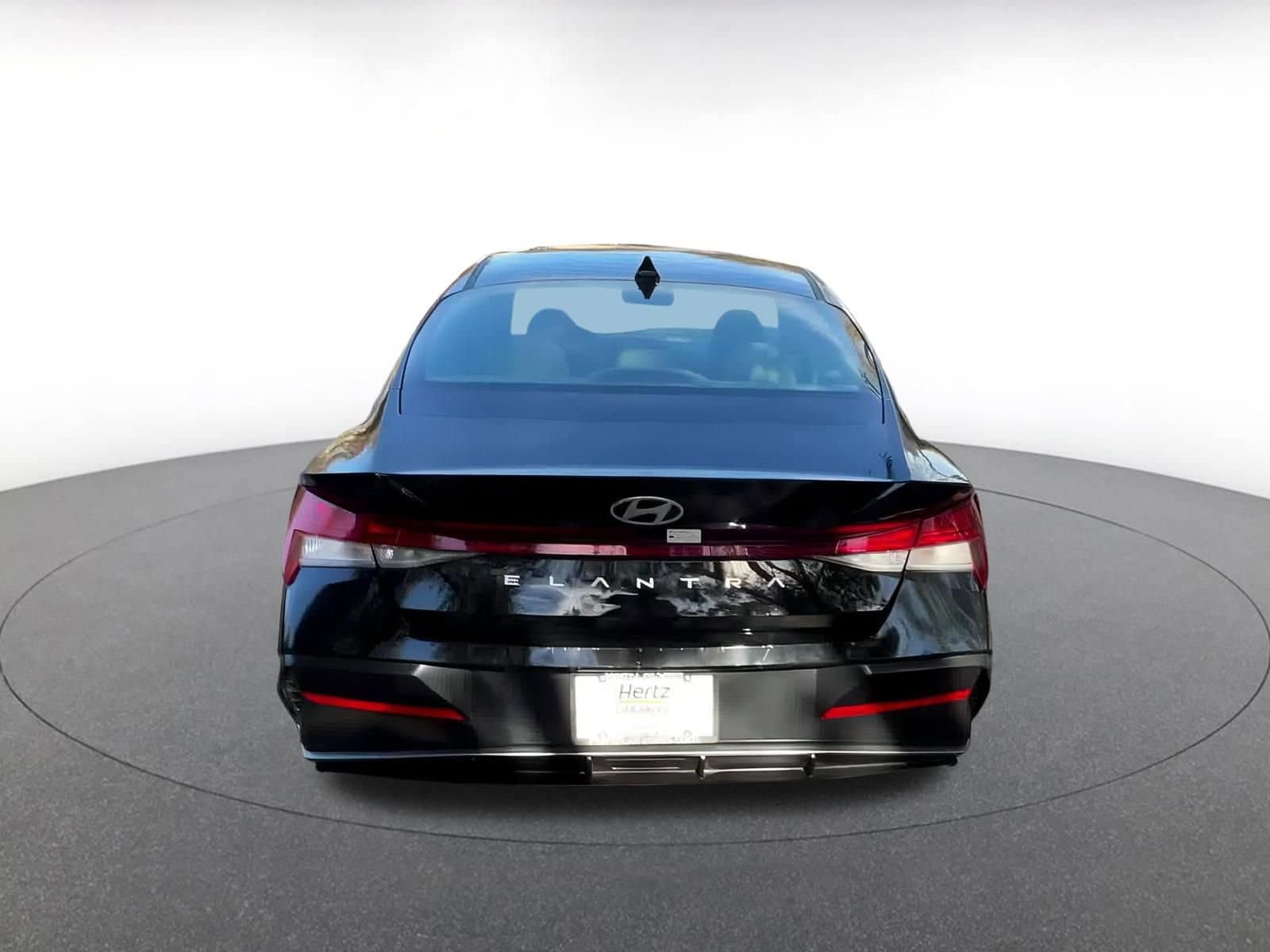 Thumbnail: 2025 Hyundai Elantra - 11