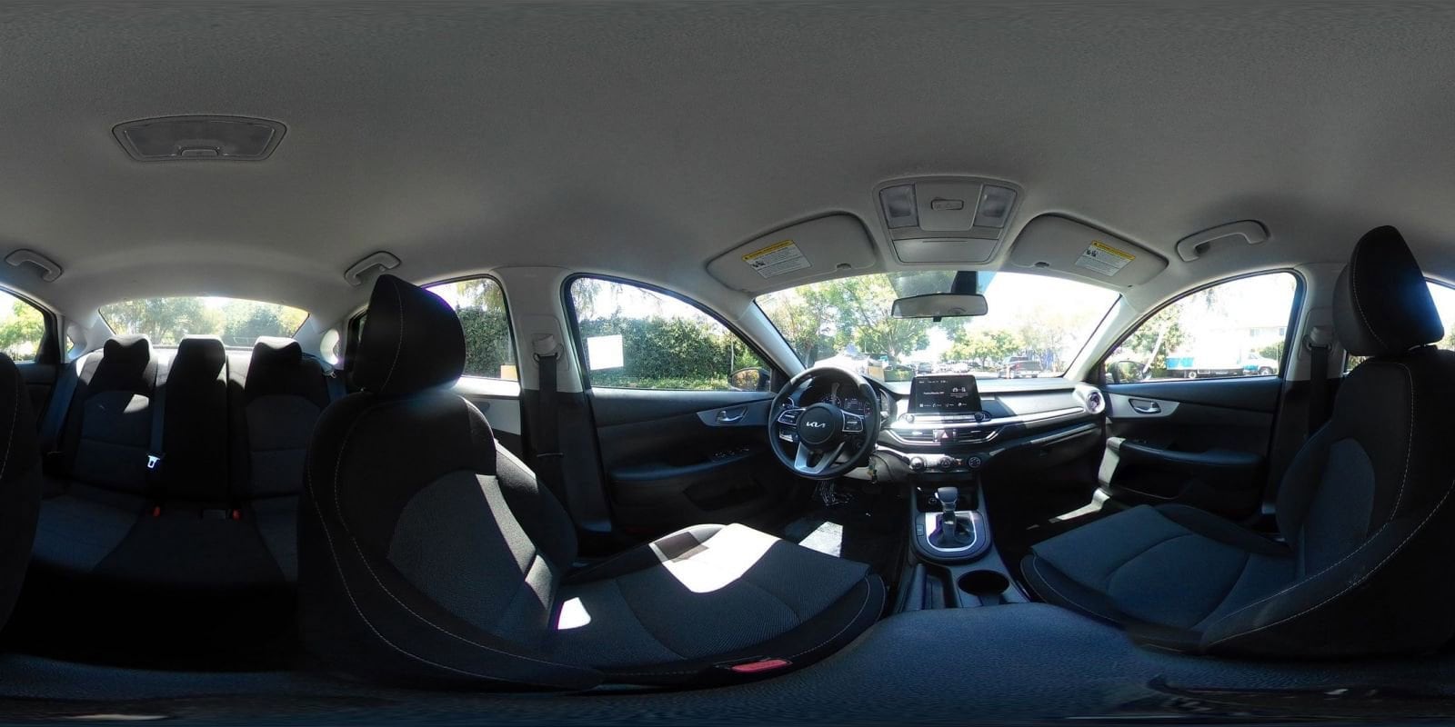 Thumbnail: 2024 Kia Forte - 35
