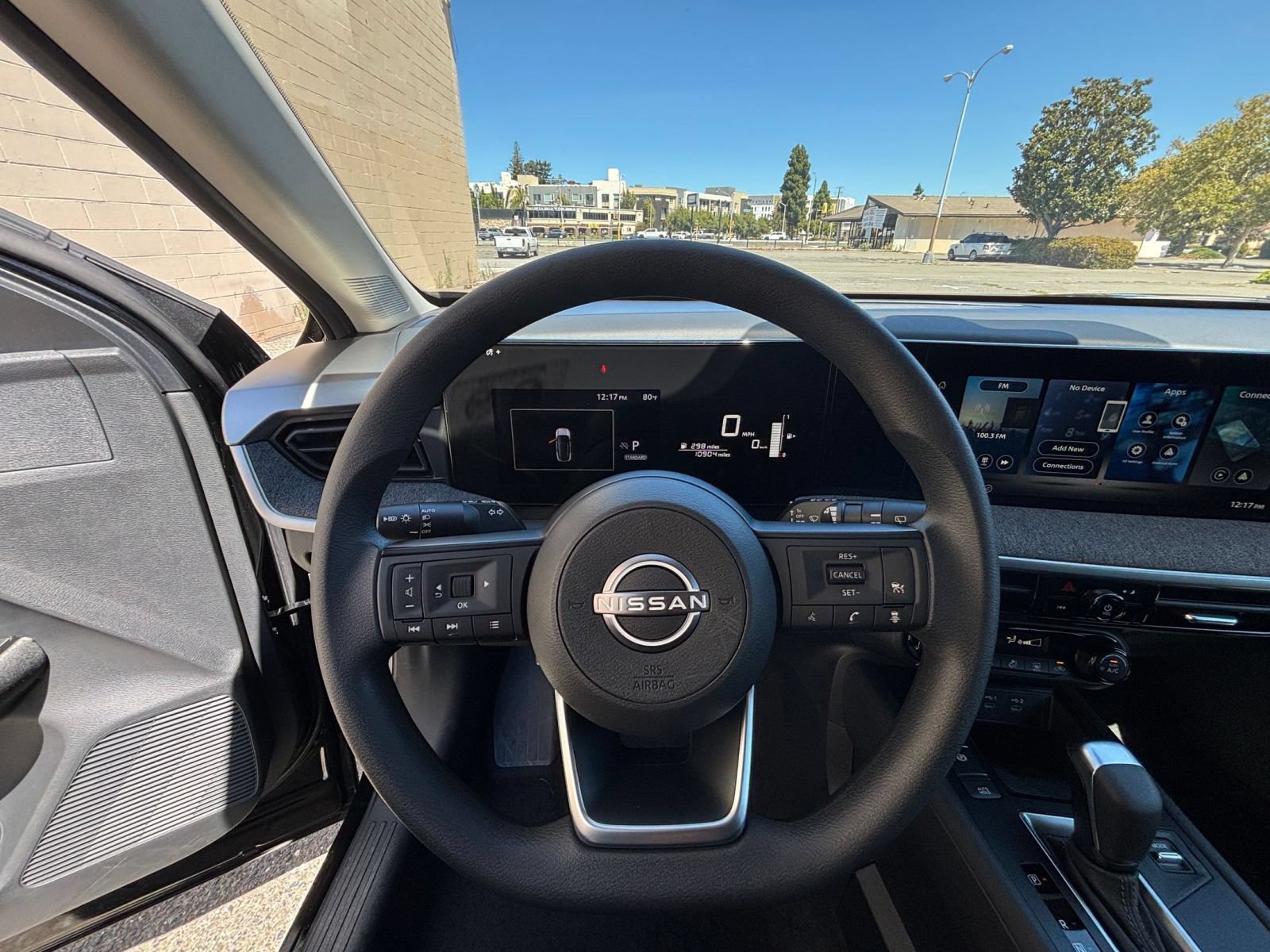Thumbnail: 2026 Nissan Kicks - 28