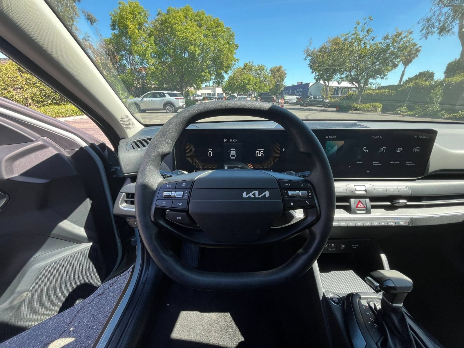 Thumbnail: 2025 Kia K4 - 32