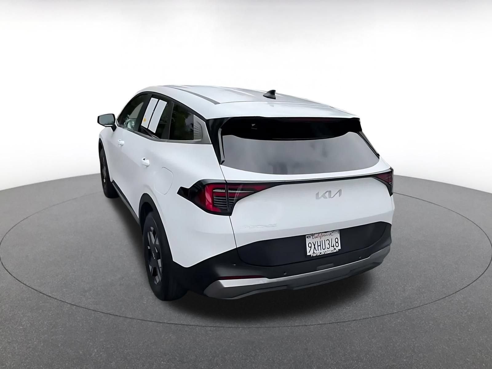 Thumbnail: 2026 Kia Sportage - 10